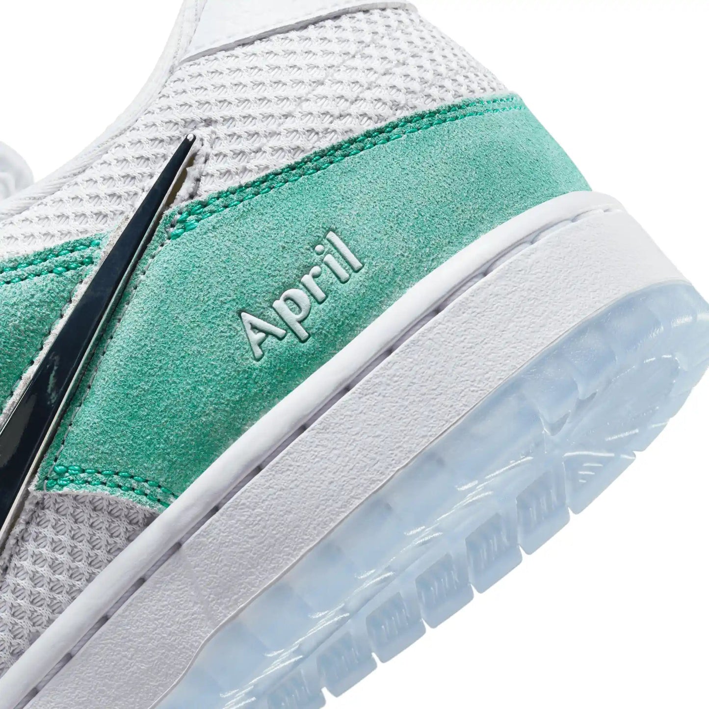 Nike SB Dunk Low Pro April, racer blue/metallic silver - white - Tiki Room Skateboards - 13