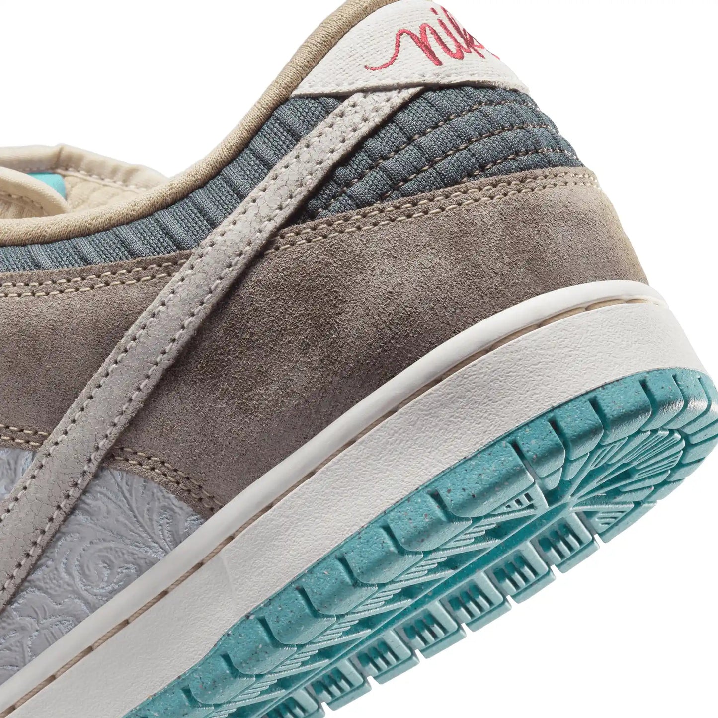 Nike SB Dunk Low Pro Premium, baroque brown/summit white - sanddrift - Tiki Room Skateboards - 11