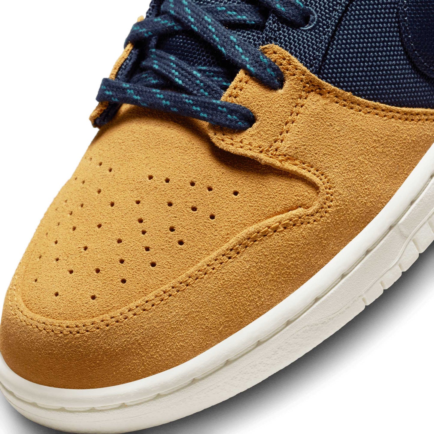 Nike SB Dunk Low Pro Premium, midnight navy/midnight navy - desert ochre - Tiki Room Skateboards - 13