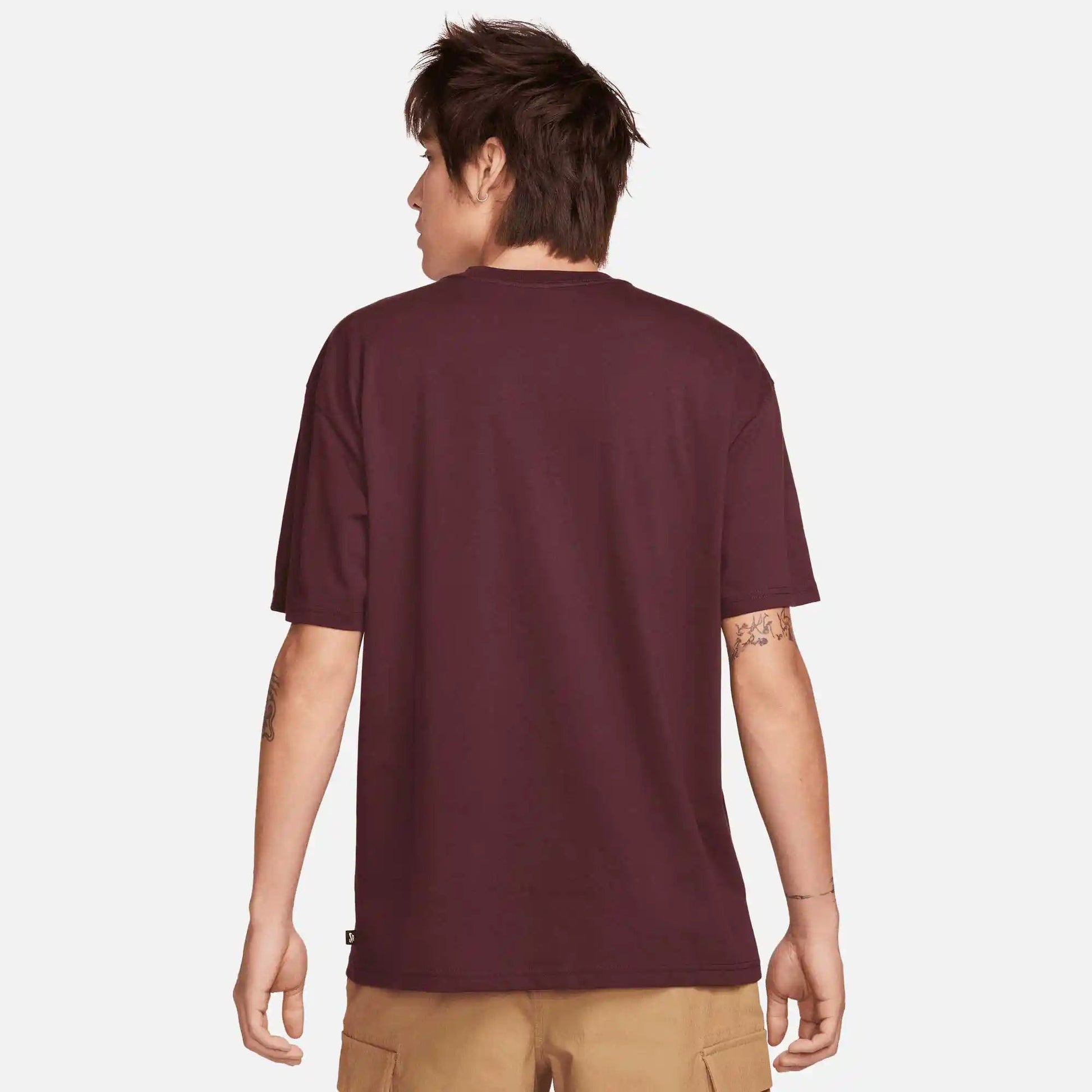 Nike SB Logo Skate T-Shirt, burgundy crush/white - Tiki Room Skateboards - 5