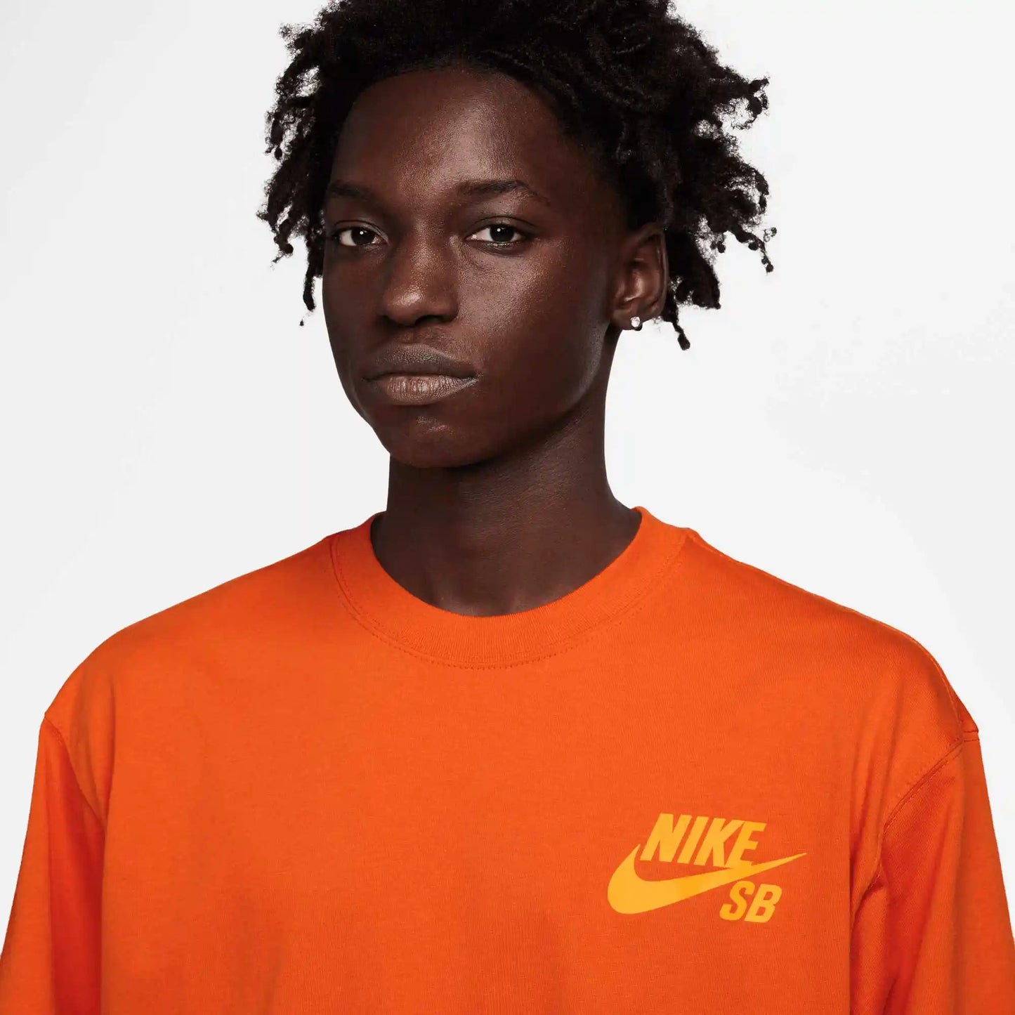 Nike SB Logo Skate T-Shirt, campfire orange - Tiki Room Skateboards - 2