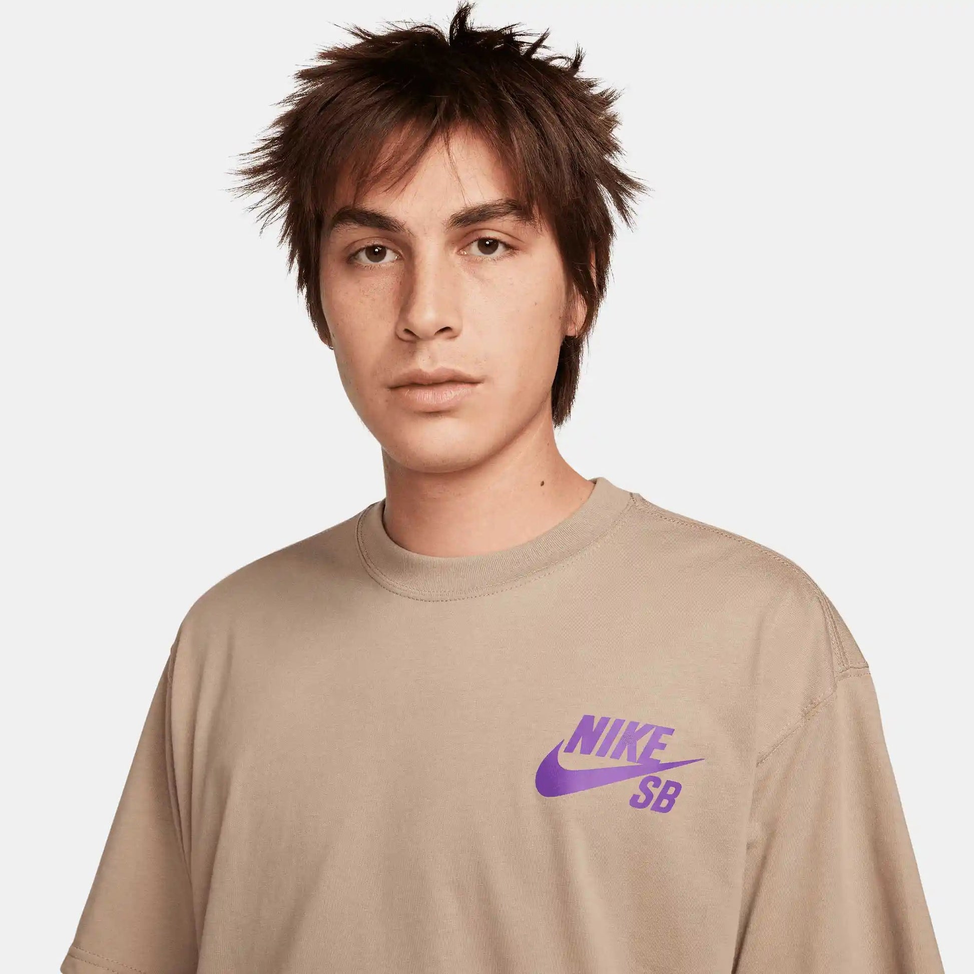 Nike SB Logo Skate T-Shirt, khaki - Tiki Room Skateboards - 2