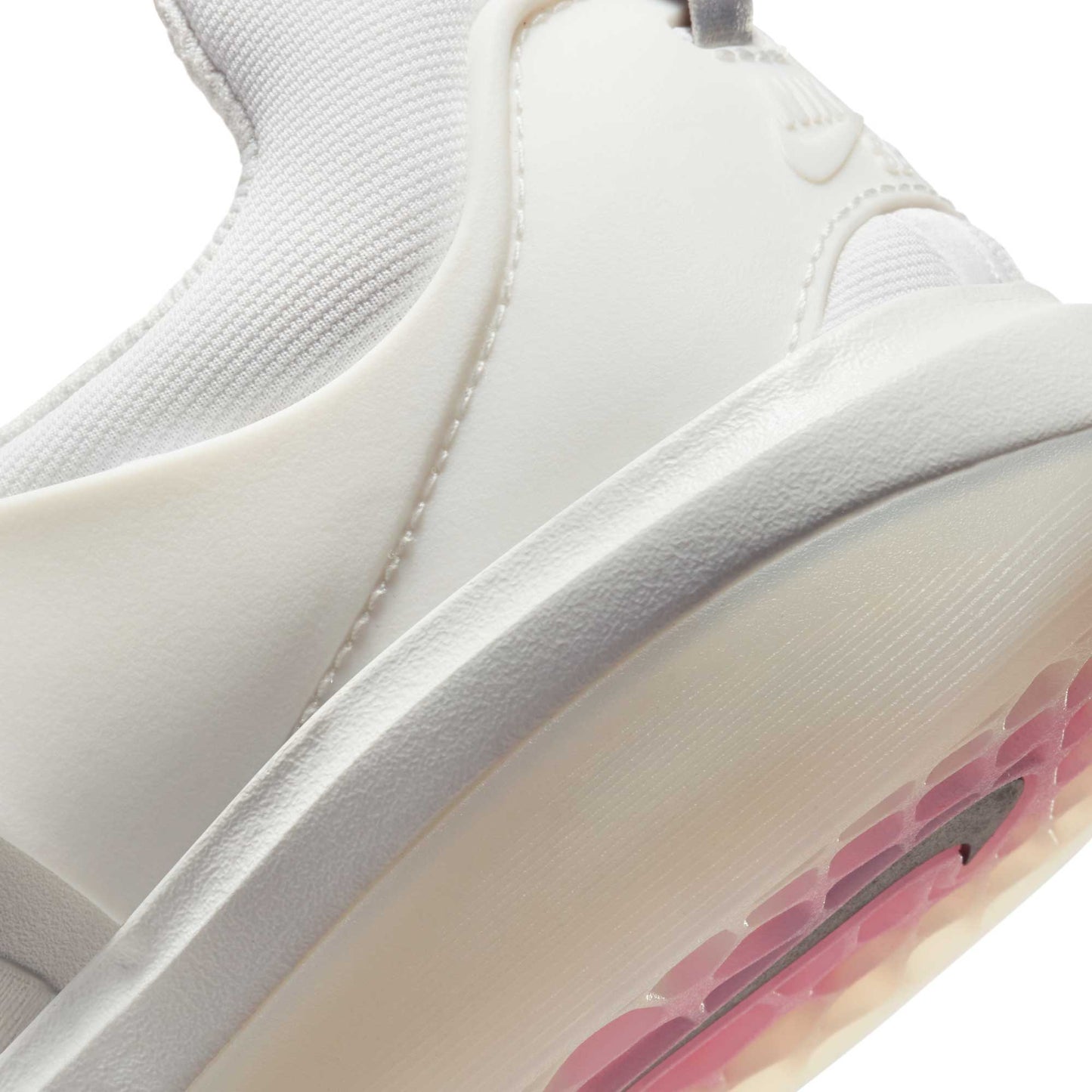 Nike SB Nyjah 3, white/black-summit white-hyper pink - Tiki Room Skateboards - 10