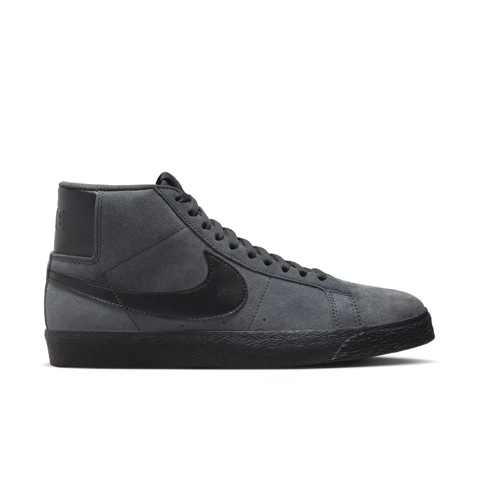 Nike blazer mid deals suede black