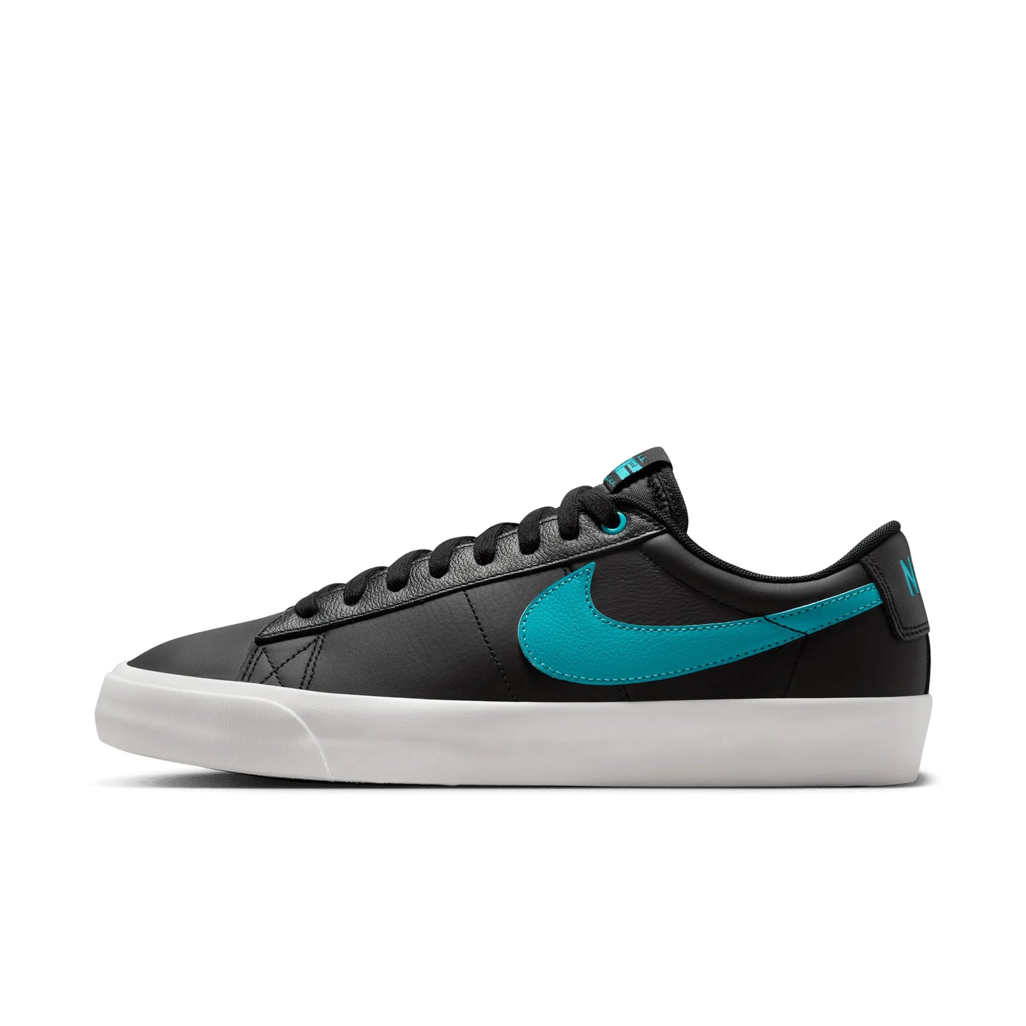 Nike SB Blazer Low Pro GT, black/dusty cactus-black-summit white
