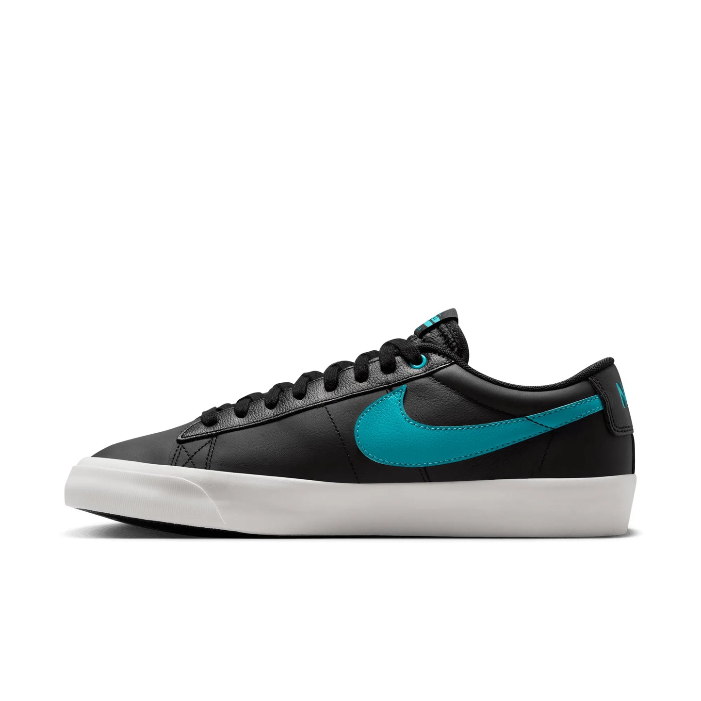 Nike SB Blazer Low Pro GT, black/dusty cactus-black-summit white