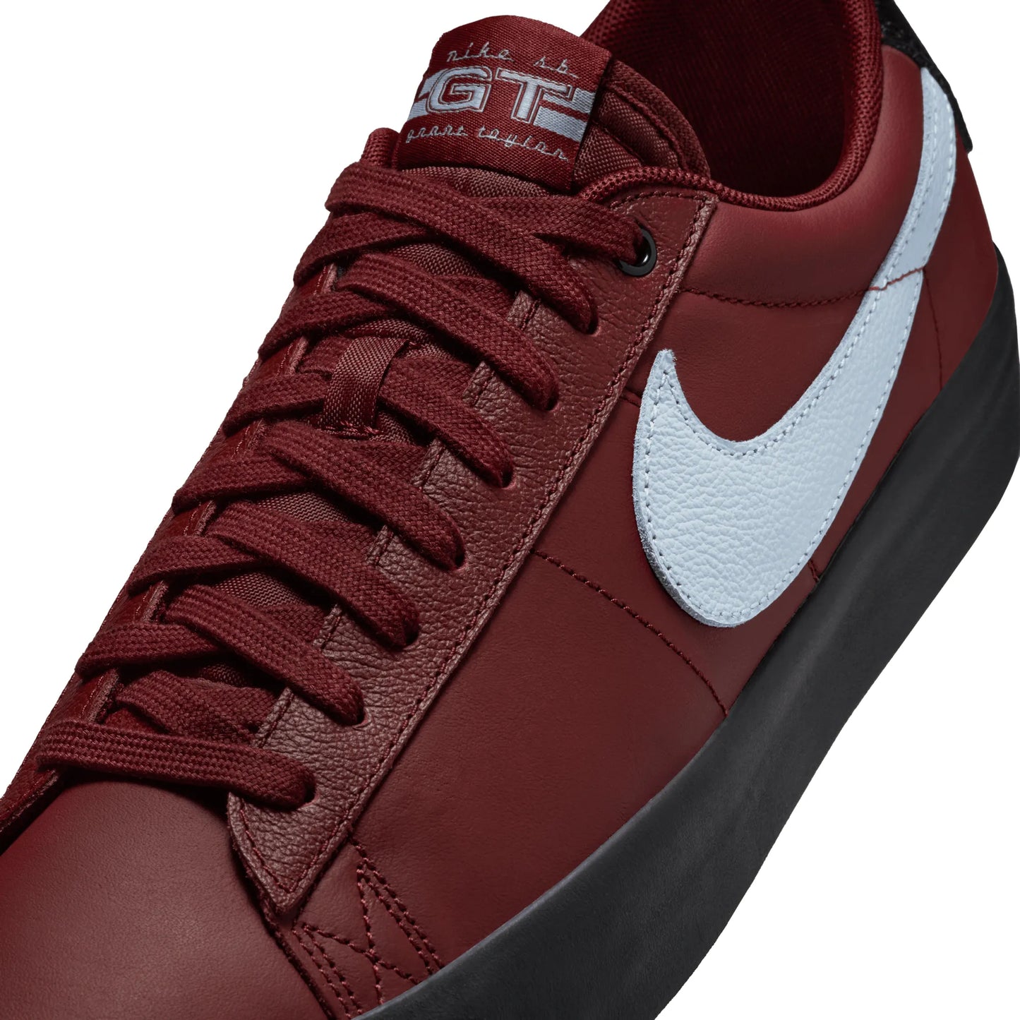 Nike SB Blazer Low Pro GT, dark team red/lt armory blue