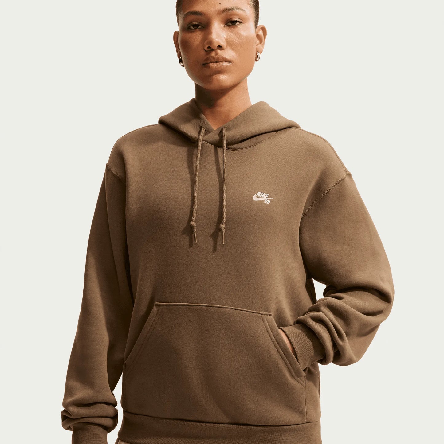 Nike SB Essential Fleece Pullover Skate Hoodie, mosswood brown/white