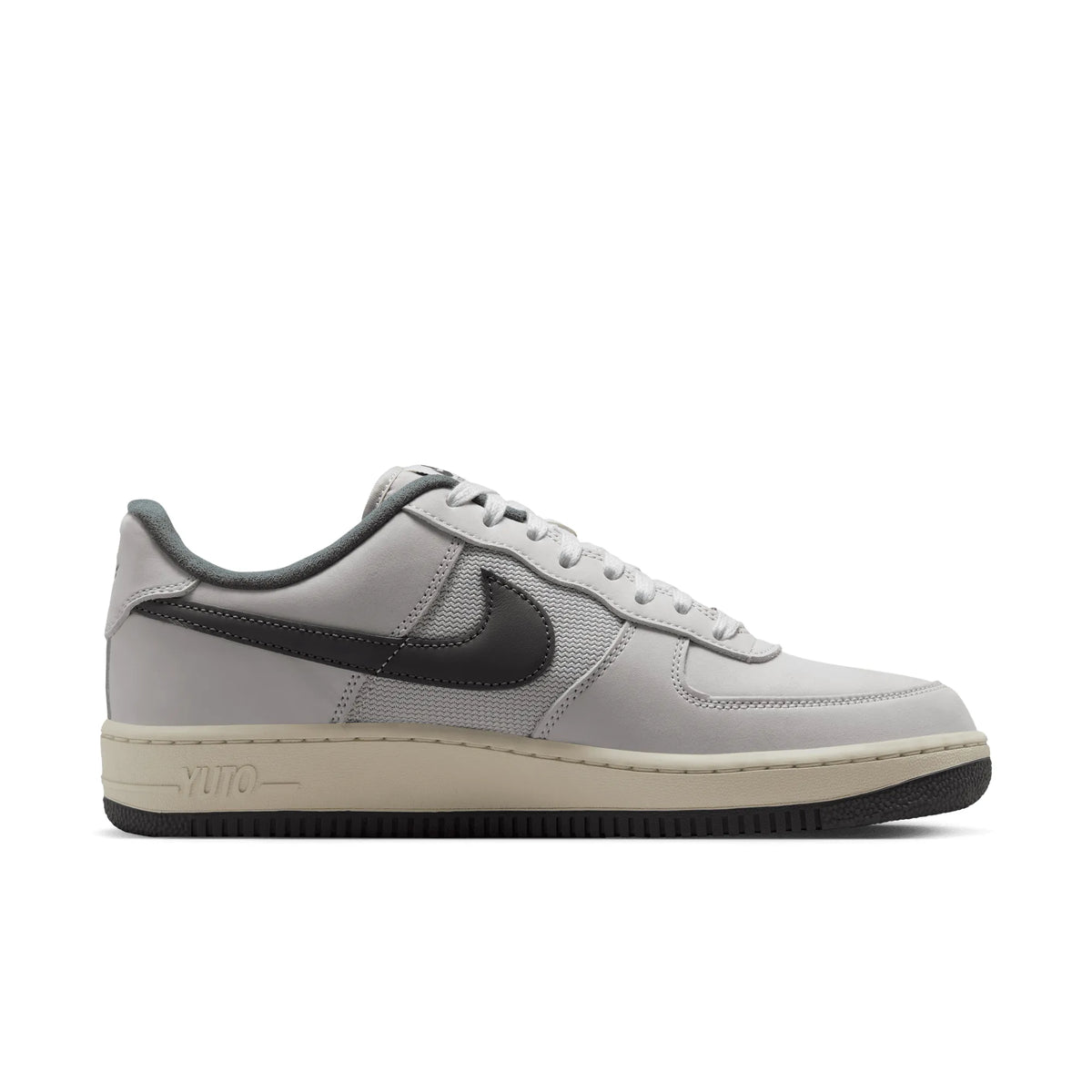Nike SB Air Force 1 Yuto, white/iron grey-white-coconut milk