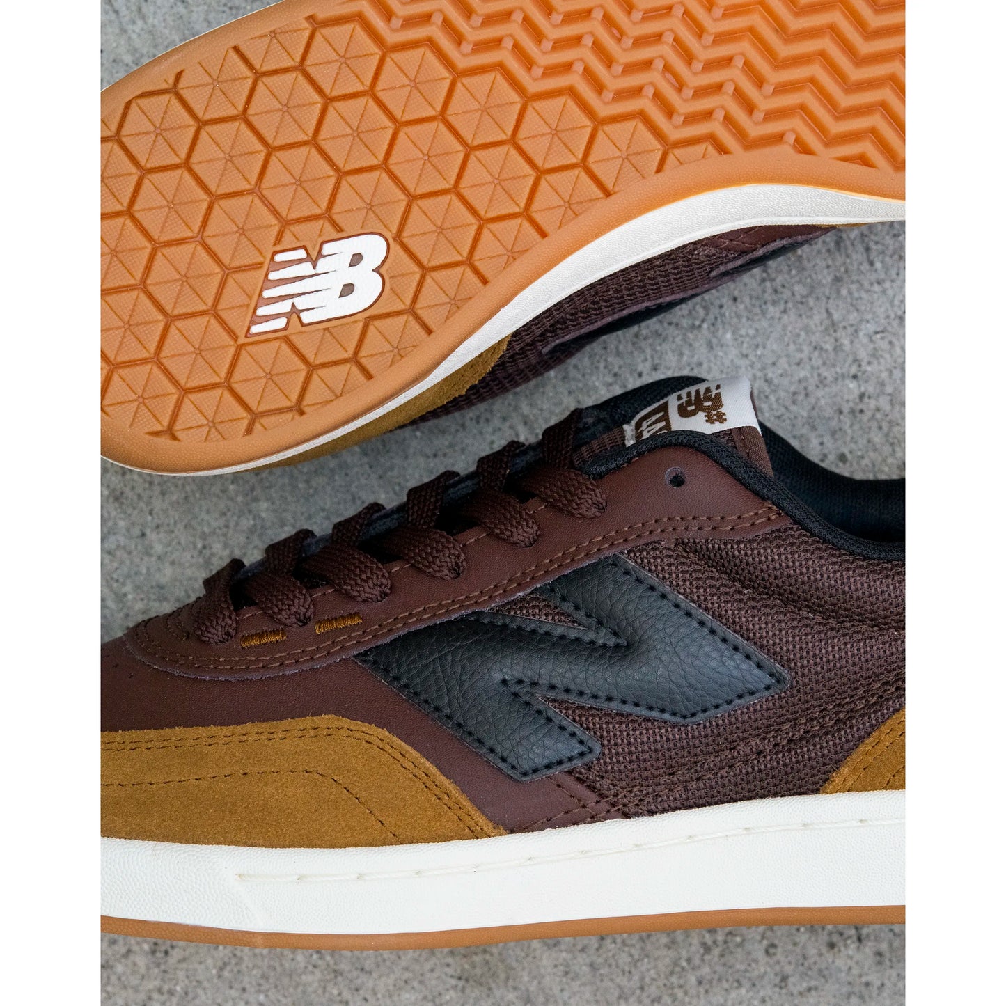 New Balance Numeric 440, brown/black