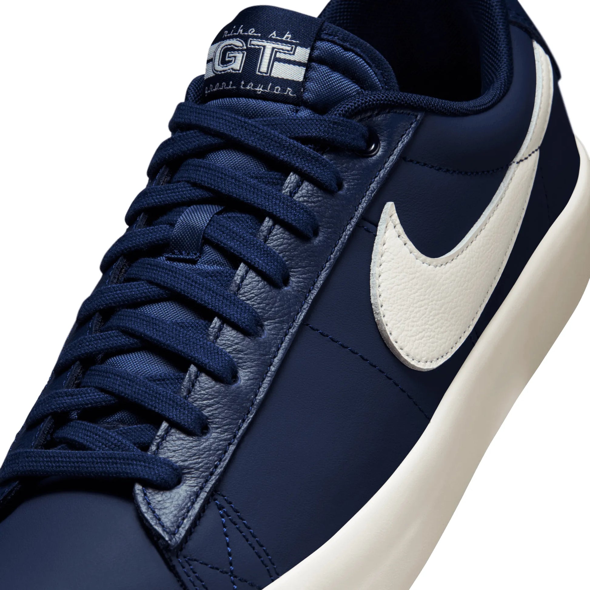 Nike SB Blazer Low Pro Gt, blue void/sail-blue void — available at TIKI ROOM