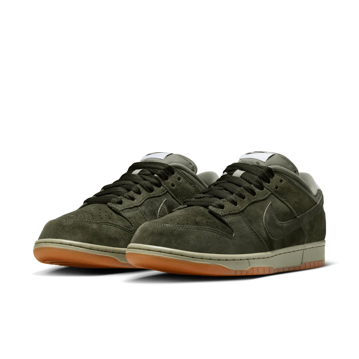Nike SB Dunk Low Pro B, sequoia/sequoia-light army-white — available at TIKI ROOM