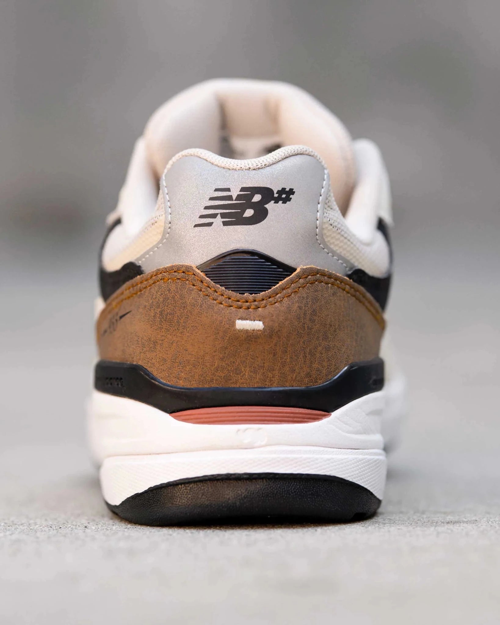 New Balance Numeric 933, sea salt/brown - Tiki Room Skateboards - 4