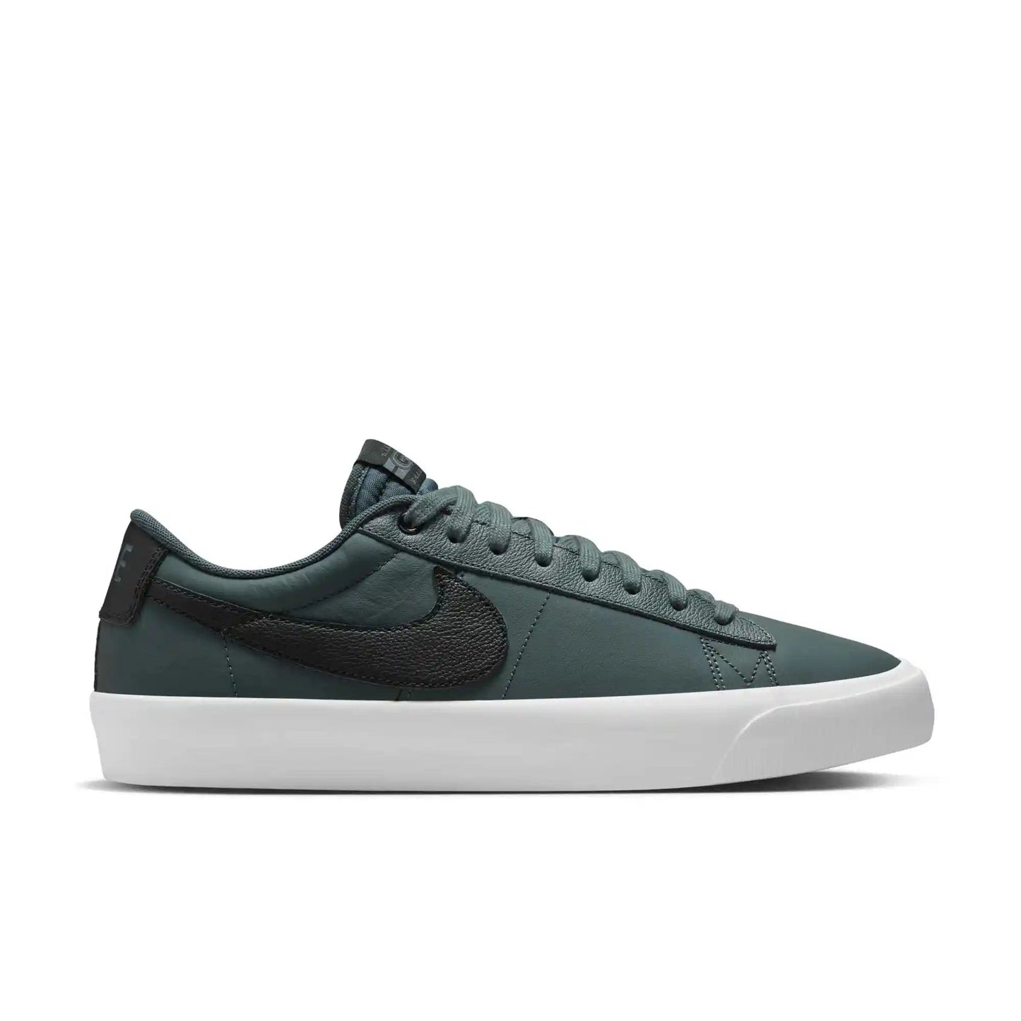 Nike SB Blazer Low Pro GT, vintage green/black - vintage green - Tiki Room Skateboards - 1