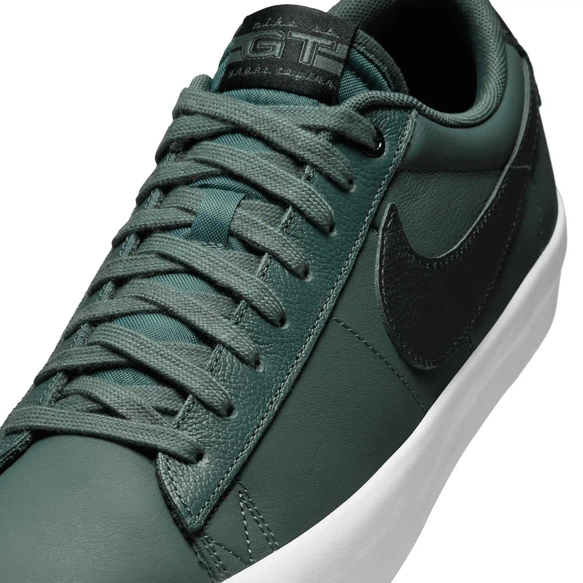 Nike SB Blazer Low Pro GT Men s Shoes