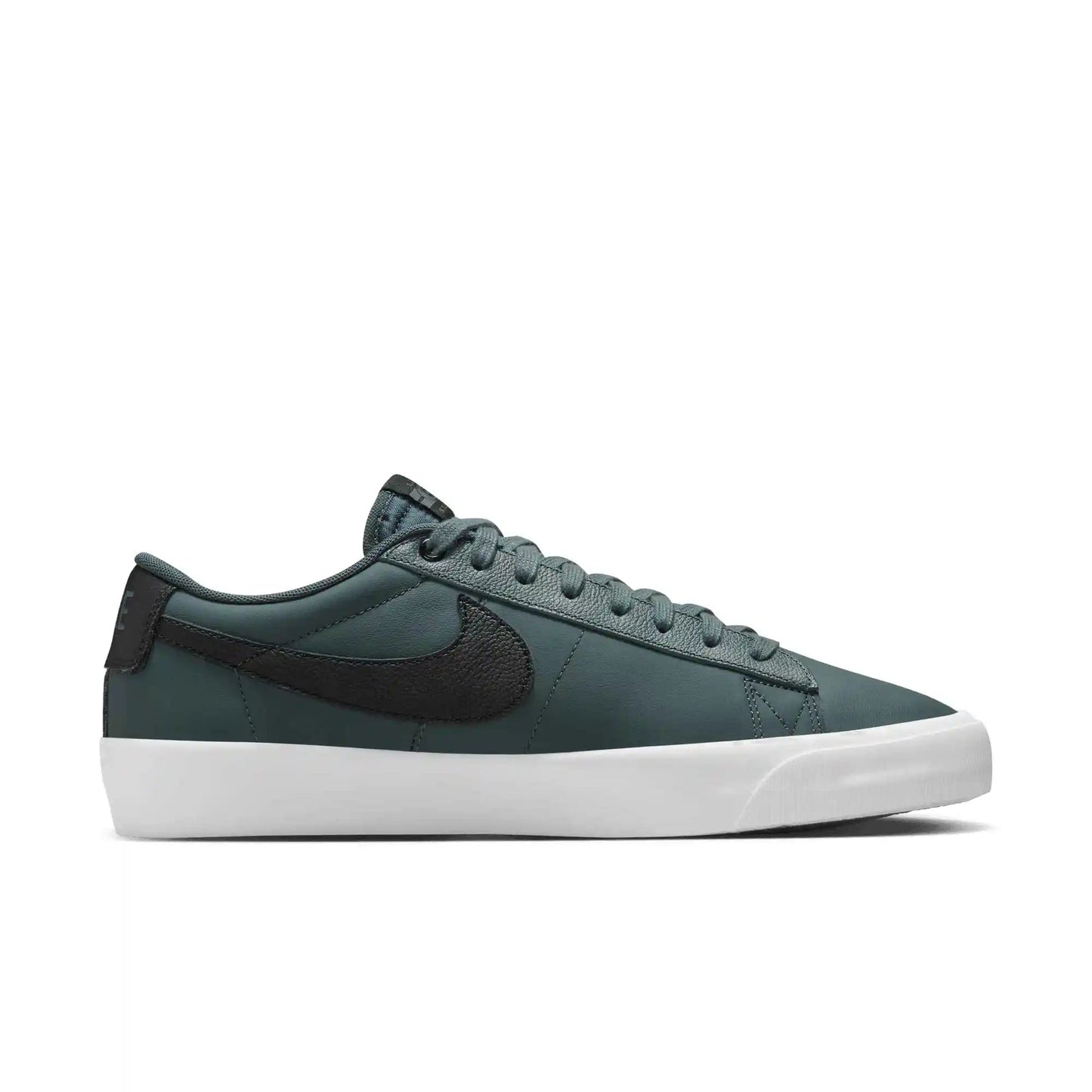 Nike SB Blazer Low Pro GT, vintage green/black - vintage green - Tiki Room Skateboards - 10