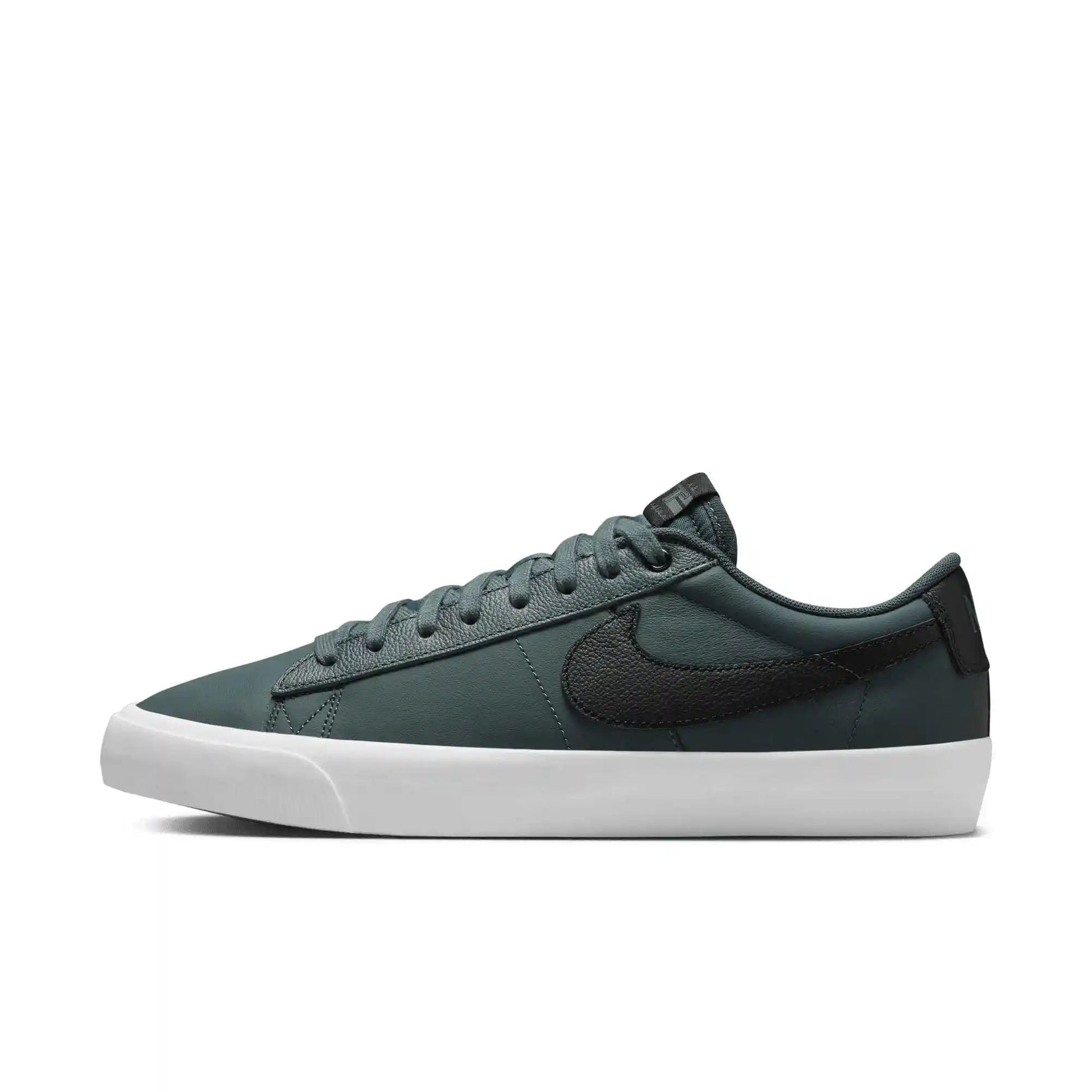 Nike SB Blazer Low Pro GT, vintage green/black - vintage green - Tiki Room Skateboards - 8