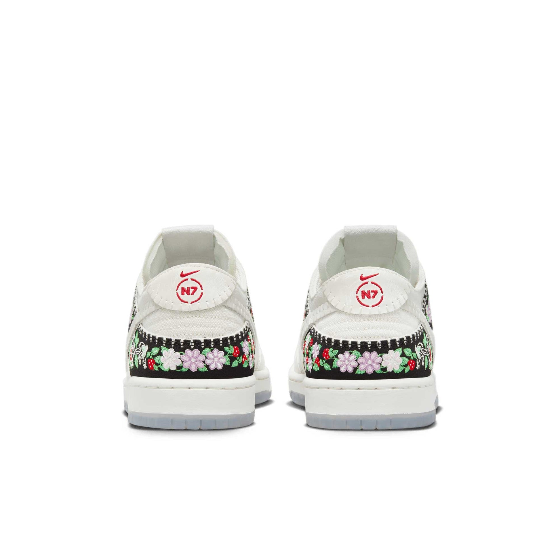 Nike SB Dunk Low Decon N7, lt green spark/sail - summit white - Tiki Room Skateboards - 3