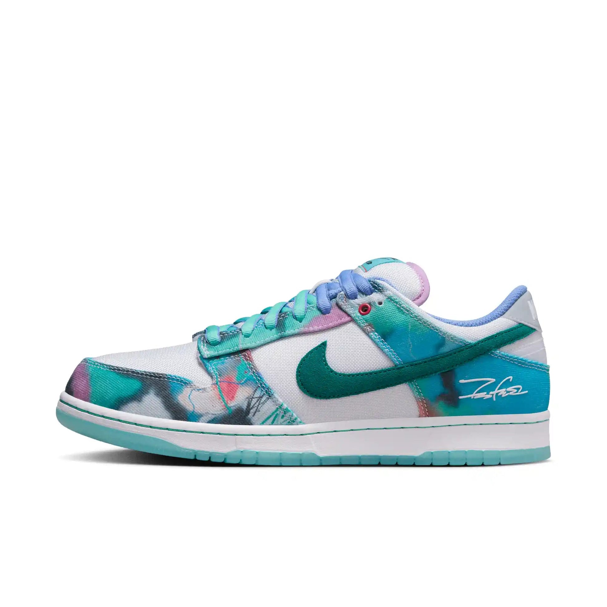Nike SB Dunk Low OG Futura, bleached aqua/geode teal - white - Tiki Room Skateboards - 9