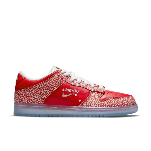 Nike SB Dunk Low OG QS Stingwater, chile red/clear - white - sail - Tiki Room Skateboards - 1