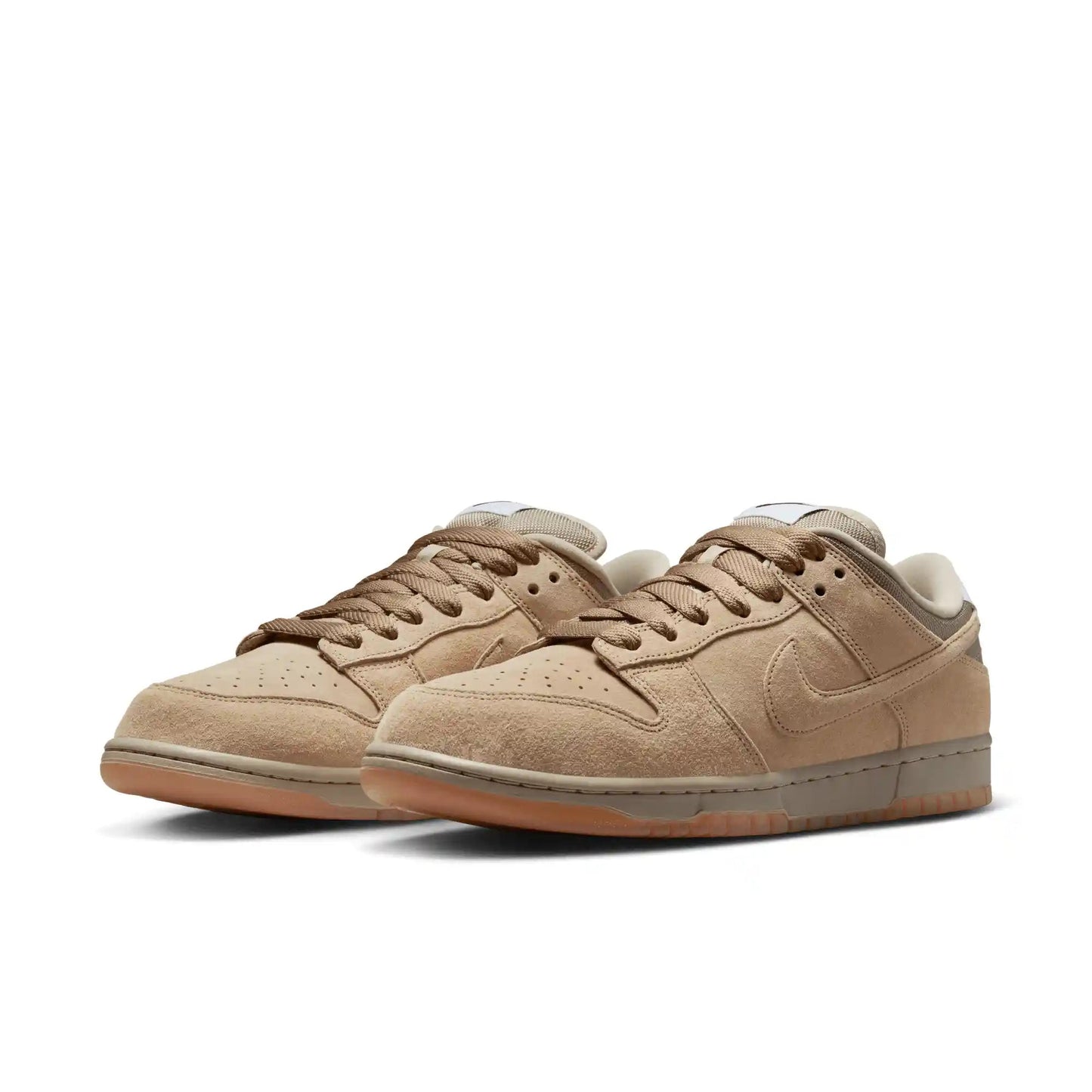 Nike SB Dunk Low Pro B, parachute beige/parachute beige - Tiki Room Skateboards - 2