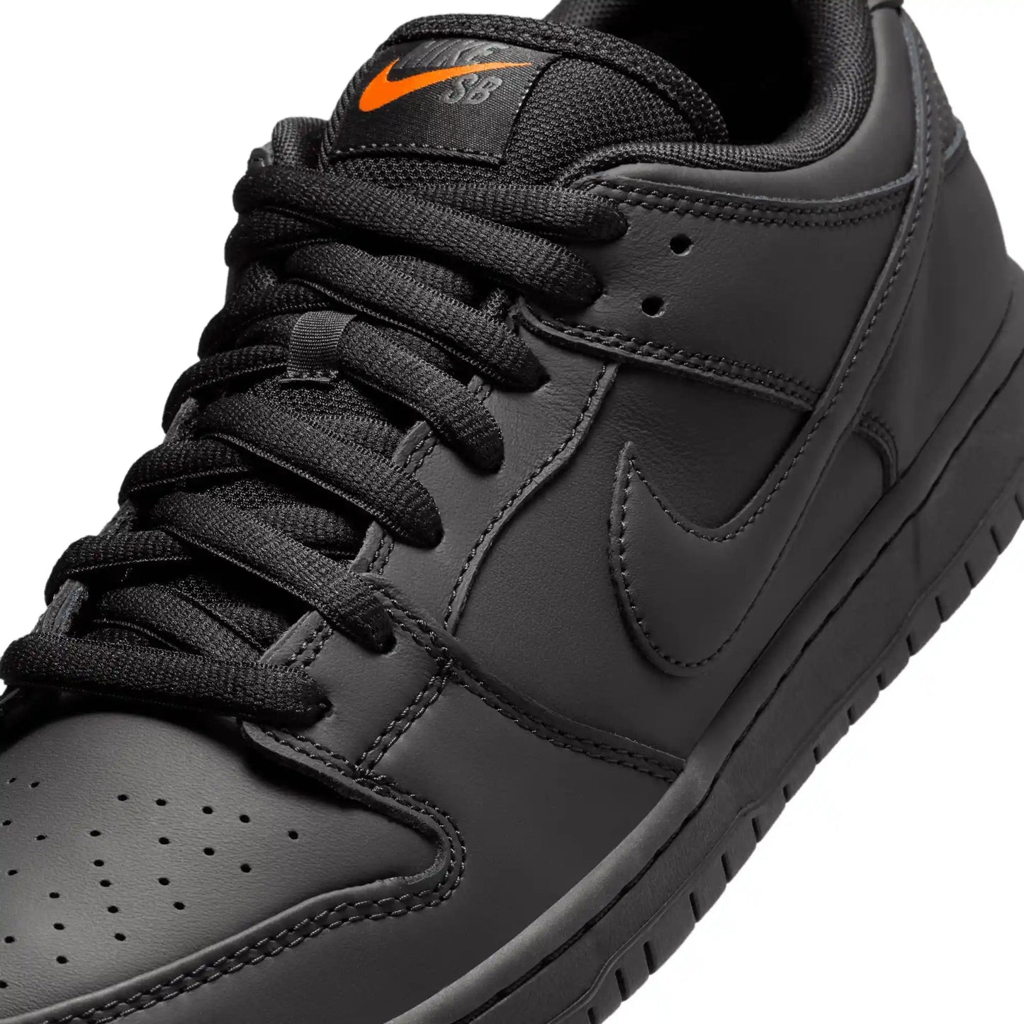 Nike SB Dunk Low Pro, black/black - black - black - Tiki Room Skateboards - 3