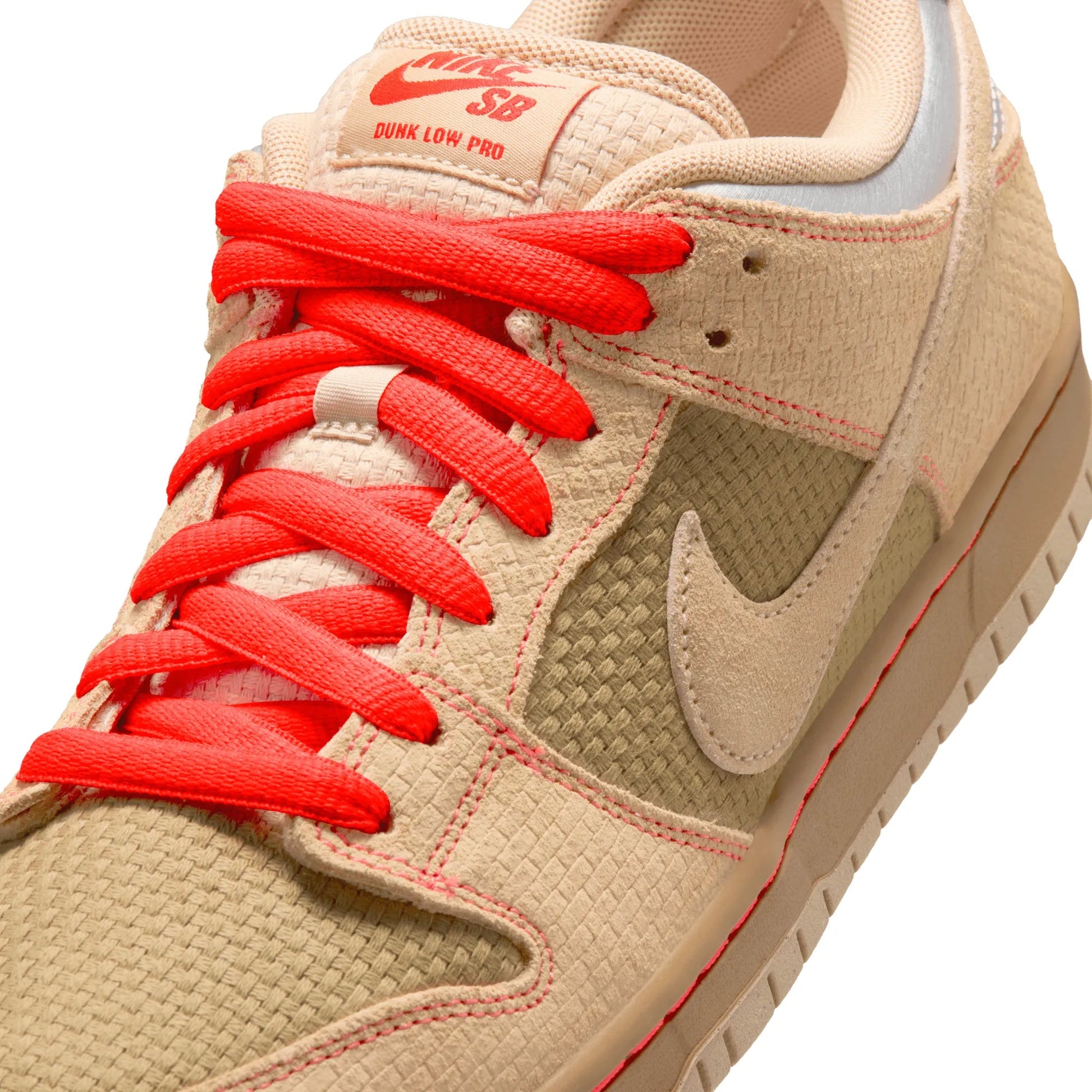 Nike SB Dunk Low Pro, canvas/vachetta tan - parachute beige - Tiki Room Skateboards - 3