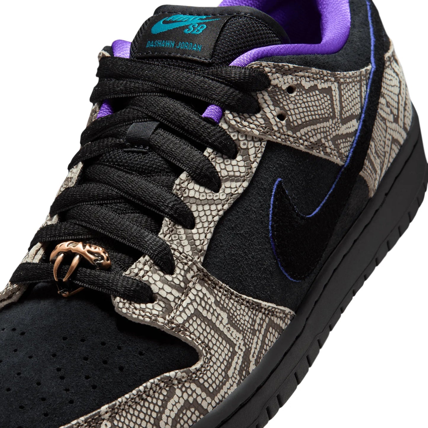 Nike SB Dunk Low Pro Dashawn Jordan, string/black - bright spruce - fierce purple - Tiki Room Skateboards - 3