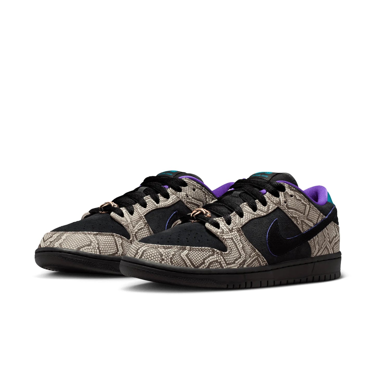 Nike SB Dunk Low Pro Dashawn Jordan, string/black - bright spruce - fierce purple - Tiki Room Skateboards - 2