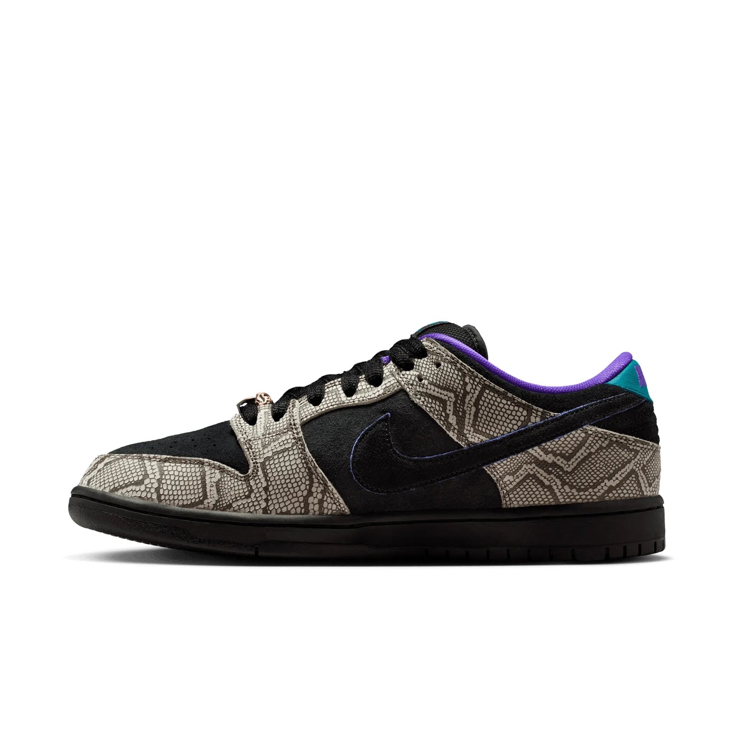 Nike SB Dunk Low Pro Dashawn Jordan, string/black - bright spruce - fierce purple - Tiki Room Skateboards - 10
