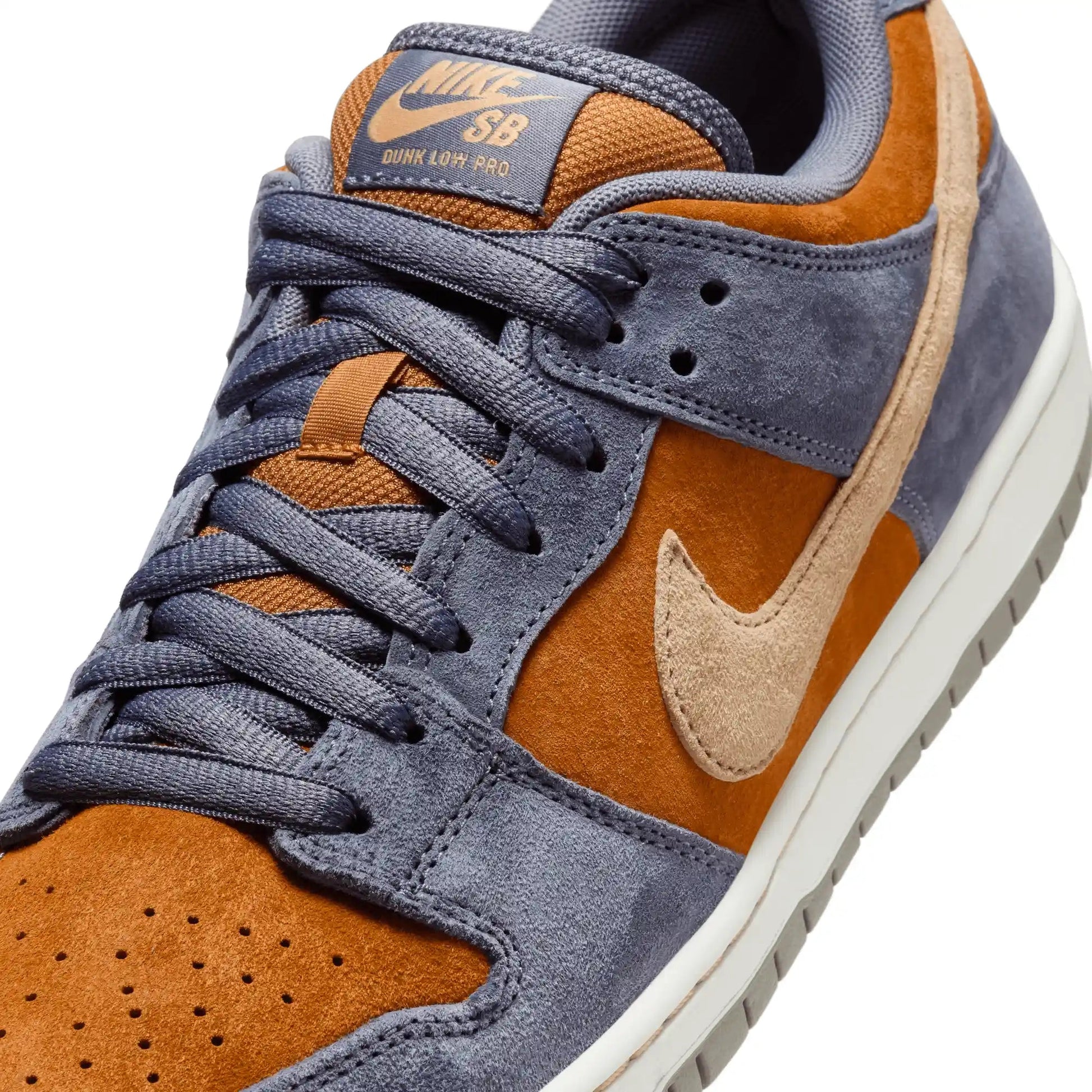 Nike SB Dunk Low Pro, light carbon/sesame - monarch - summit white - Tiki Room Skateboards - 3