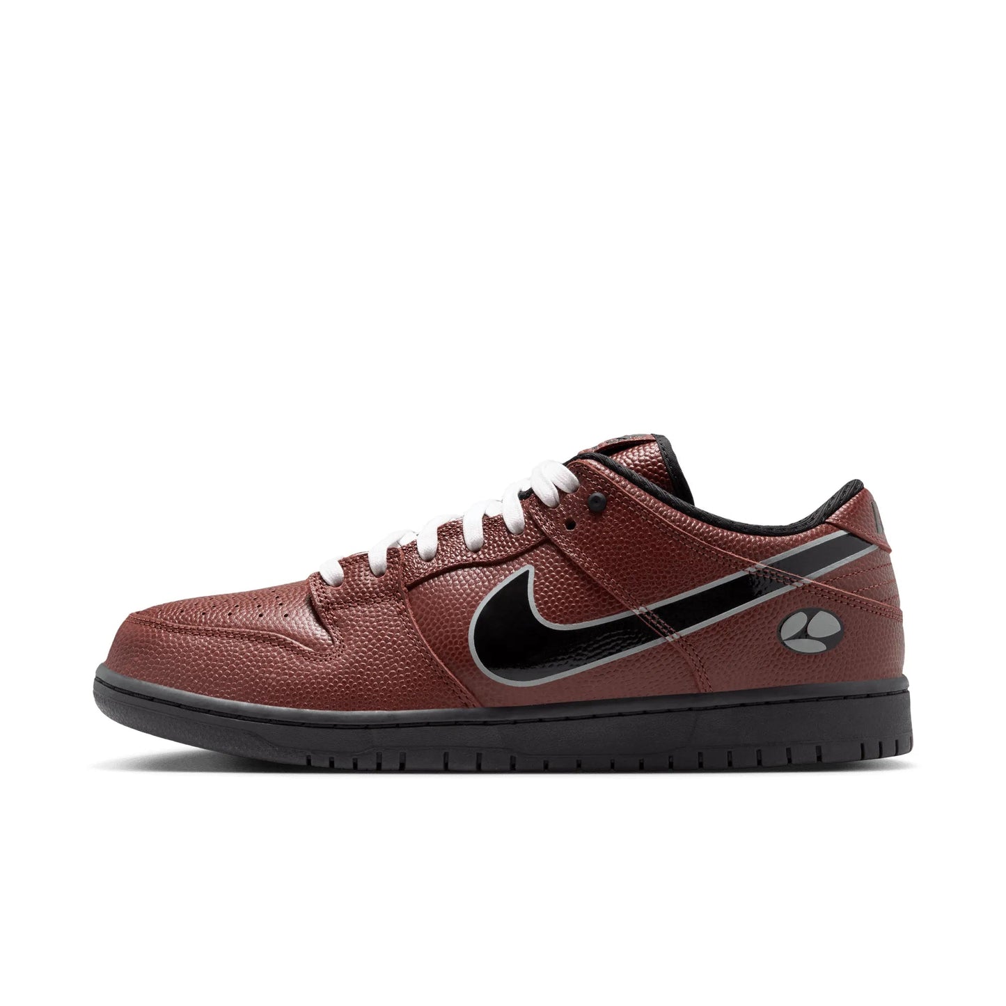 Nike SB Dunk Low Pro Limosine, dark pony/black - silver - white - Tiki Room Skateboards - 5
