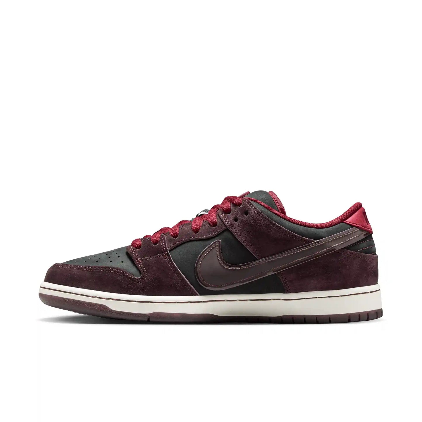 Nike SB Dunk Low Pro Quickstrike Riot, mahogany/dark beetroot - team red - sail - Tiki Room Skateboards - 16