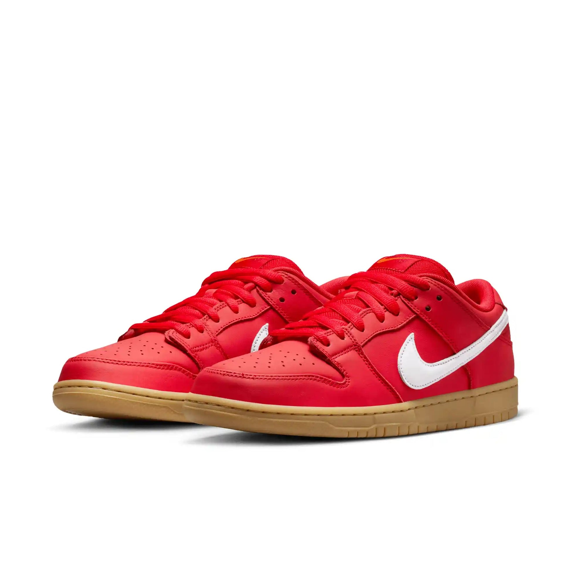 Nike SB Dunk Low Pro, university red/white-university red - Tiki Room Skateboards - 2