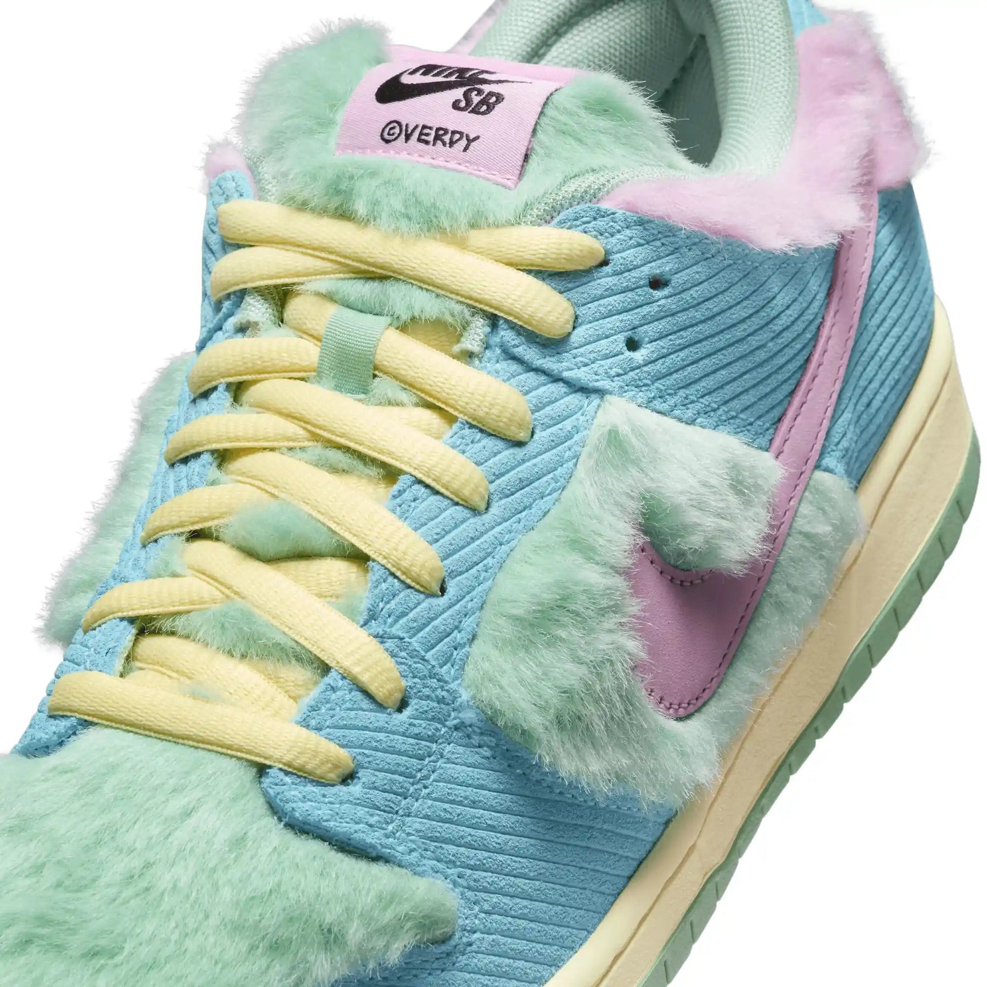 Nike SB Dunk Low Pro Verdy, blue gaze/arctic pink - bicycle yellow - Tiki Room Skateboards - 4
