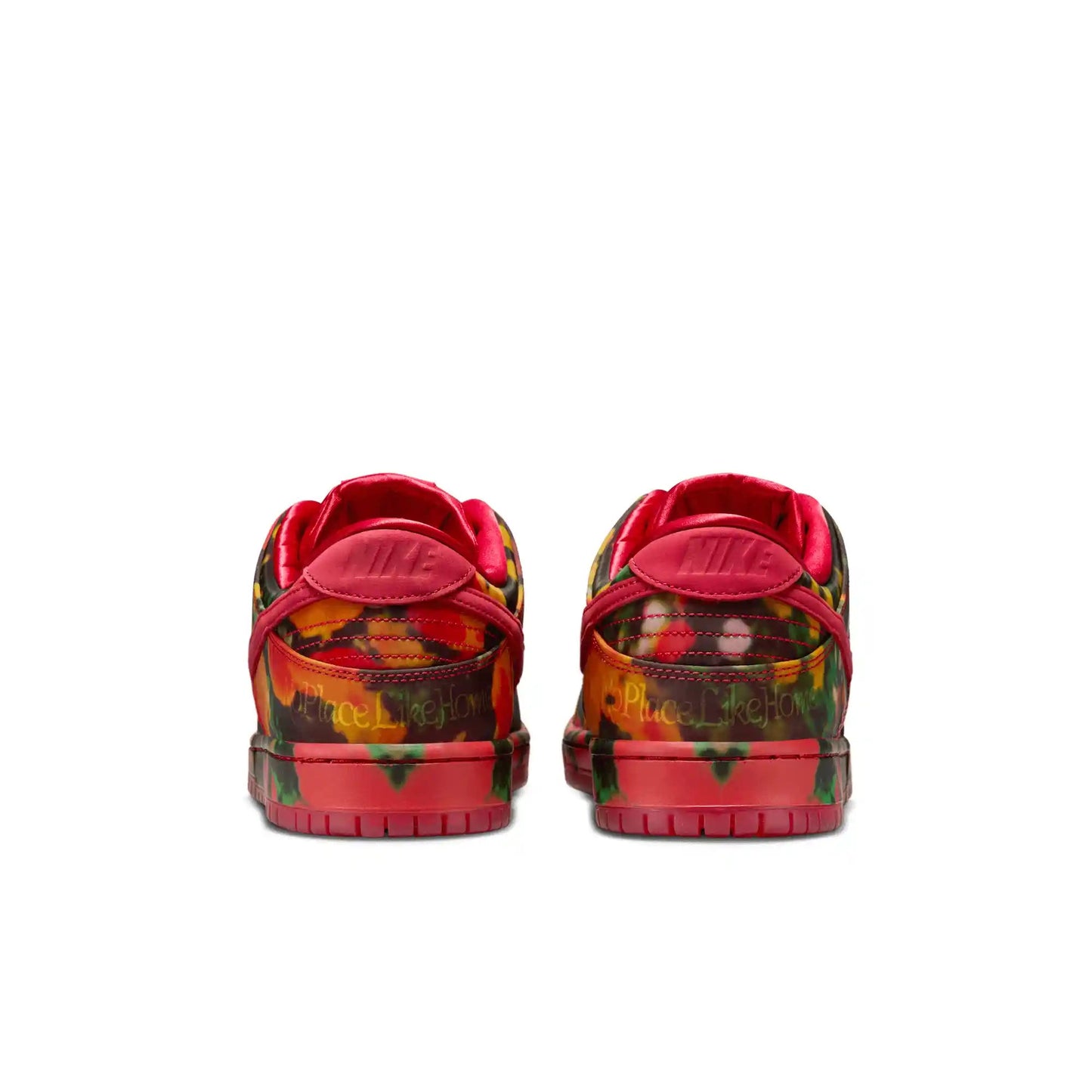 Nike SB Dunk Low Pro Wizard Of Oz, gym red/university red - multi - color - Tiki Room Skateboards - 4