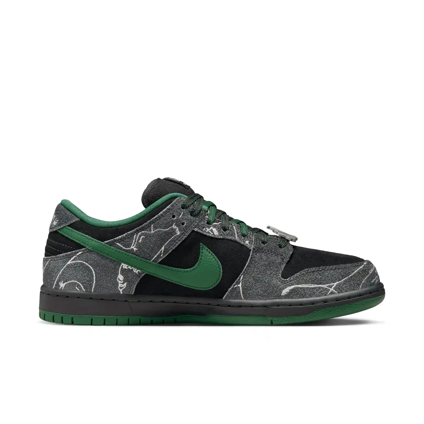 Nike SB Dunk Low "There", black/gorge green - summit white - Tiki Room Skateboards - 1