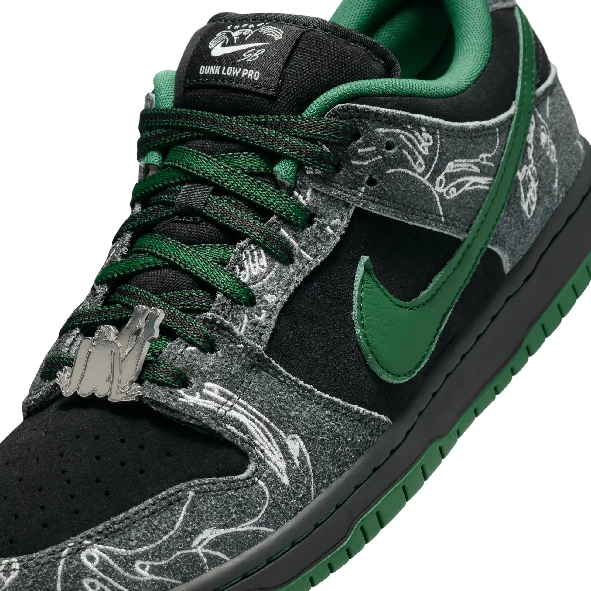 Nike SB Dunk Low "There", black/gorge green - summit white - Tiki Room Skateboards - 14