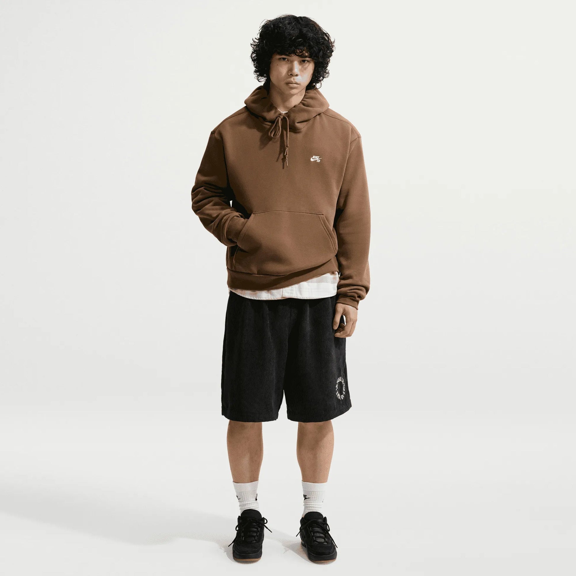 Nike SB Essential Fleece Pullover Skate Hoodie, mosswood brown/white - Tiki Room Skateboards - 1
