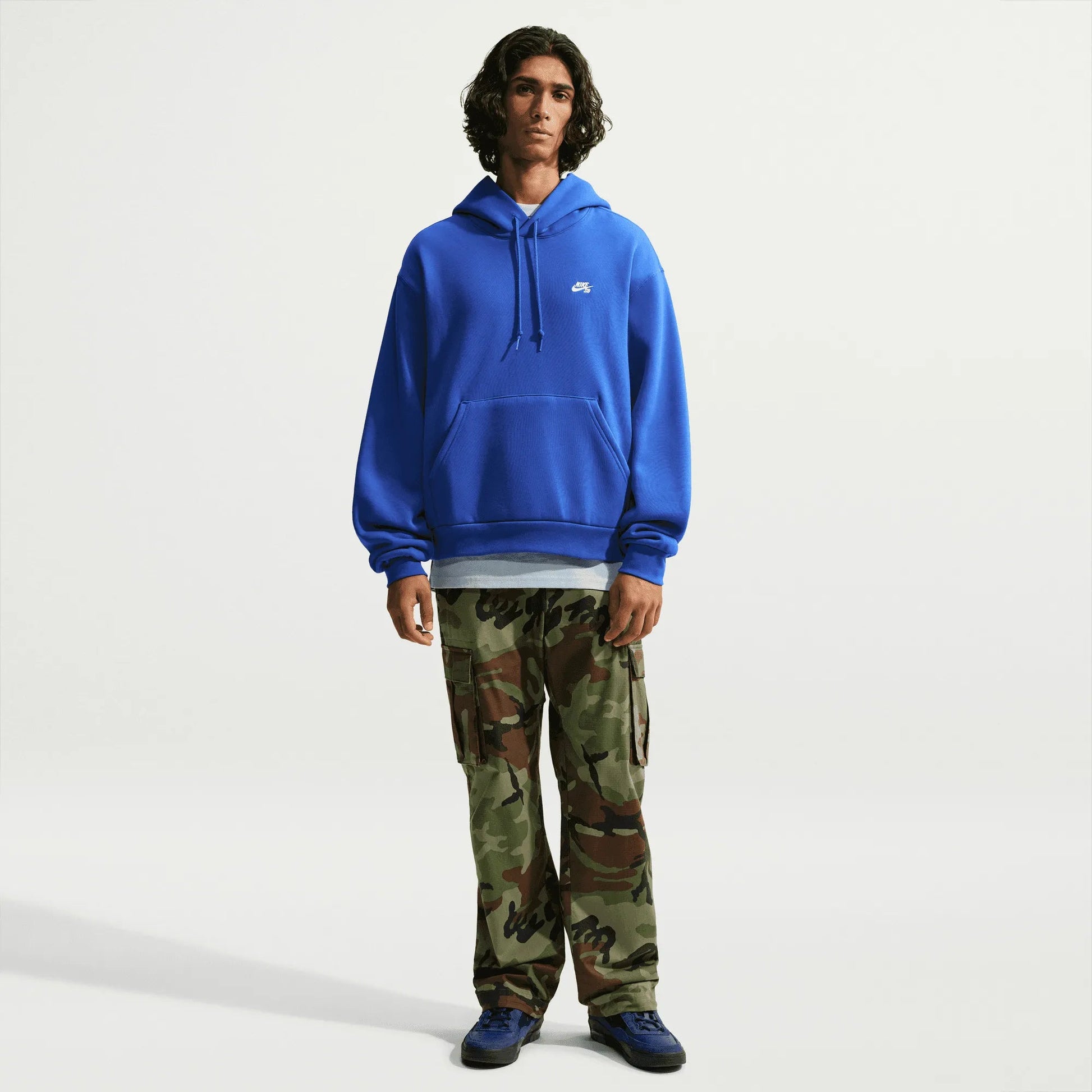 Nike SB Essential Fleece Pullover Skate Hoodie, old royal/white - Tiki Room Skateboards - 7