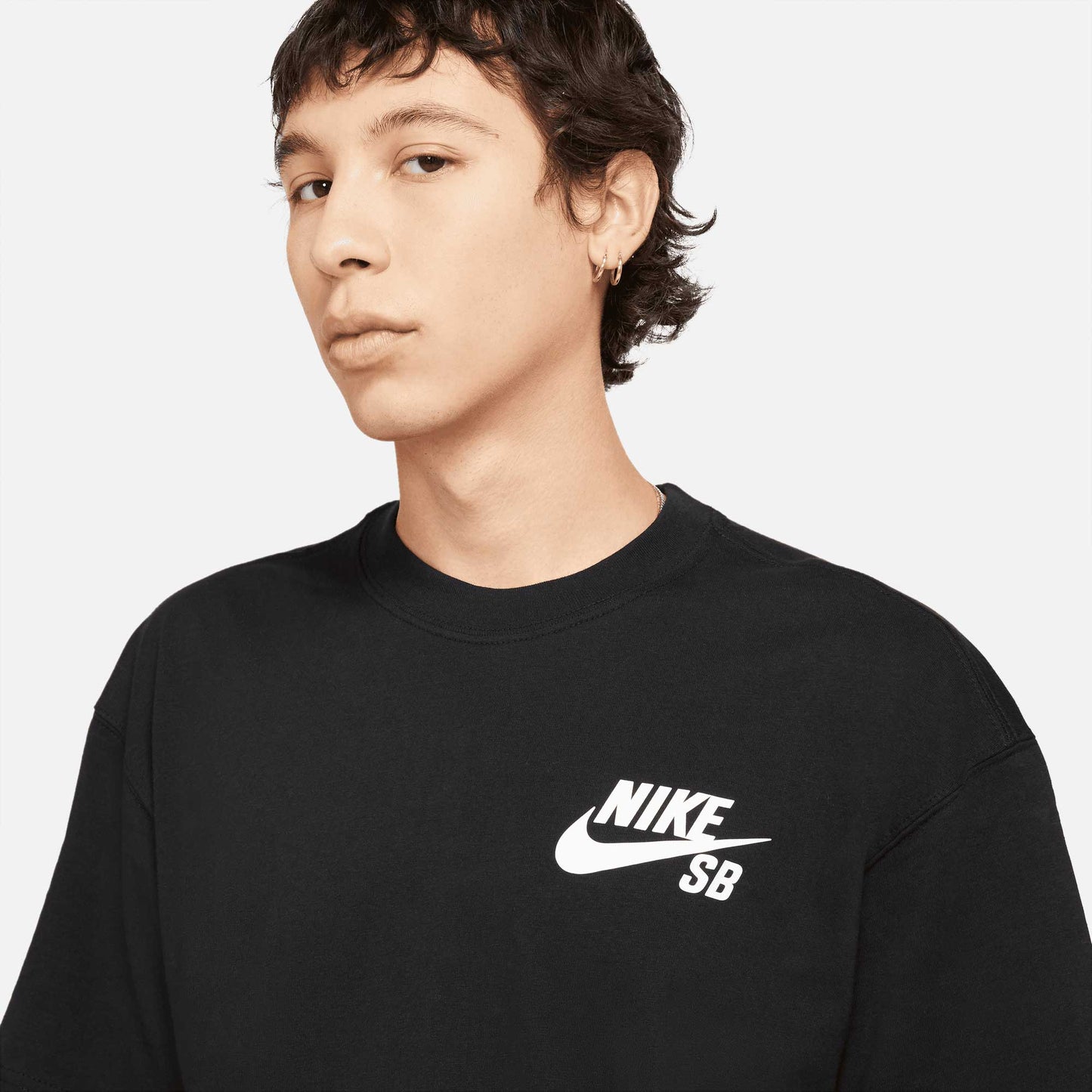 Nike SB Logo Tee, black/white - Tiki Room Skateboards - 2