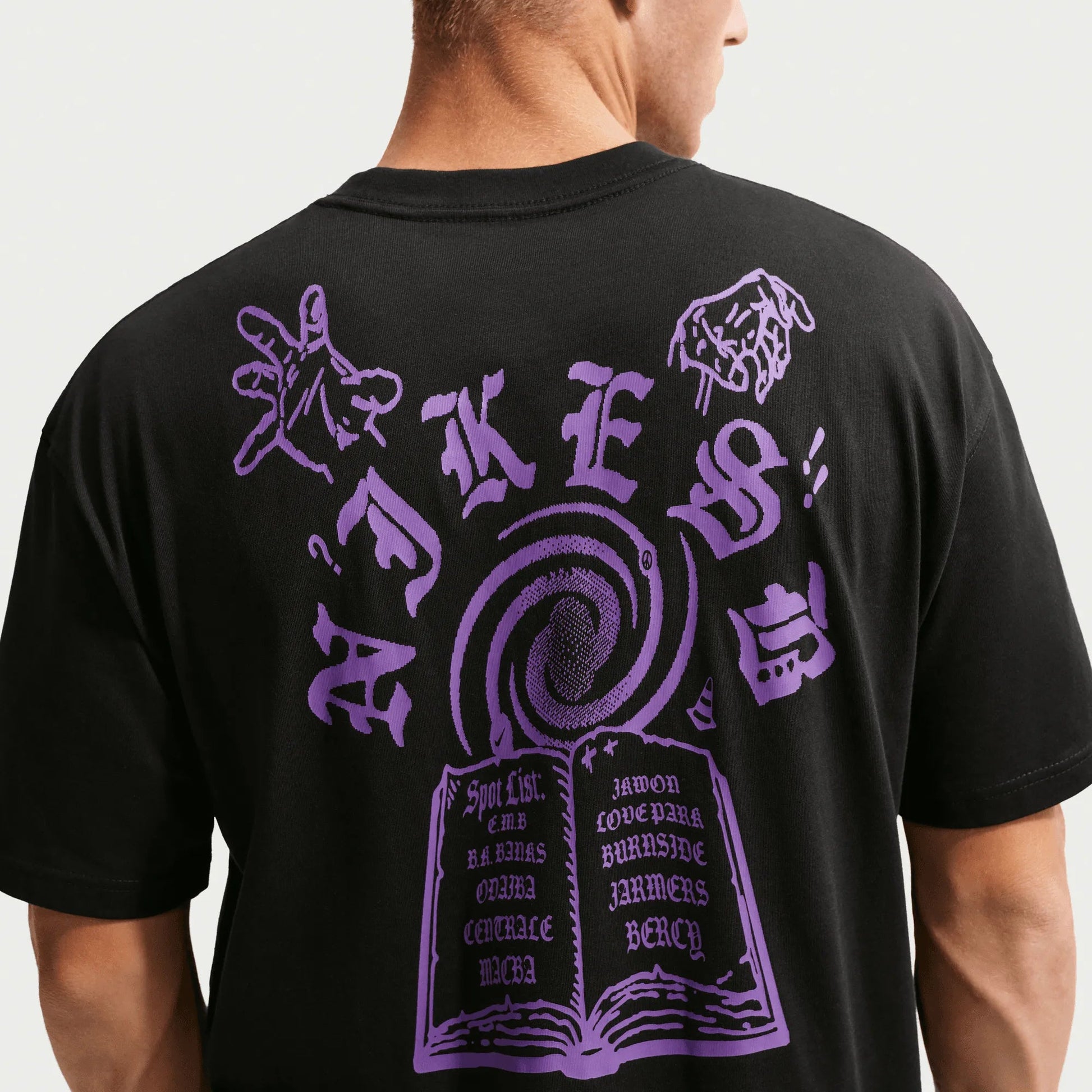 Nike SB Skate T-Shirt, black - Tiki Room Skateboards - 1