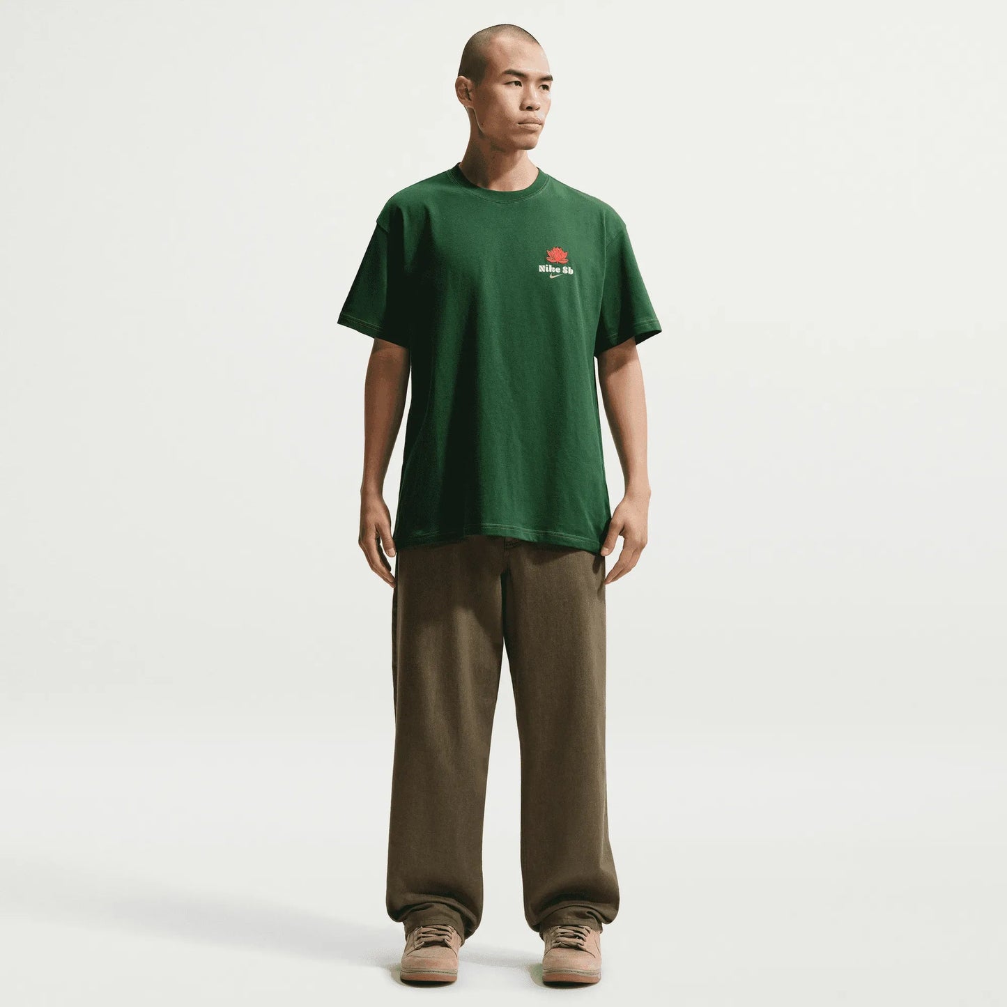 Nike SB Som Tum Tee, gorge green - Tiki Room Skateboards - 4
