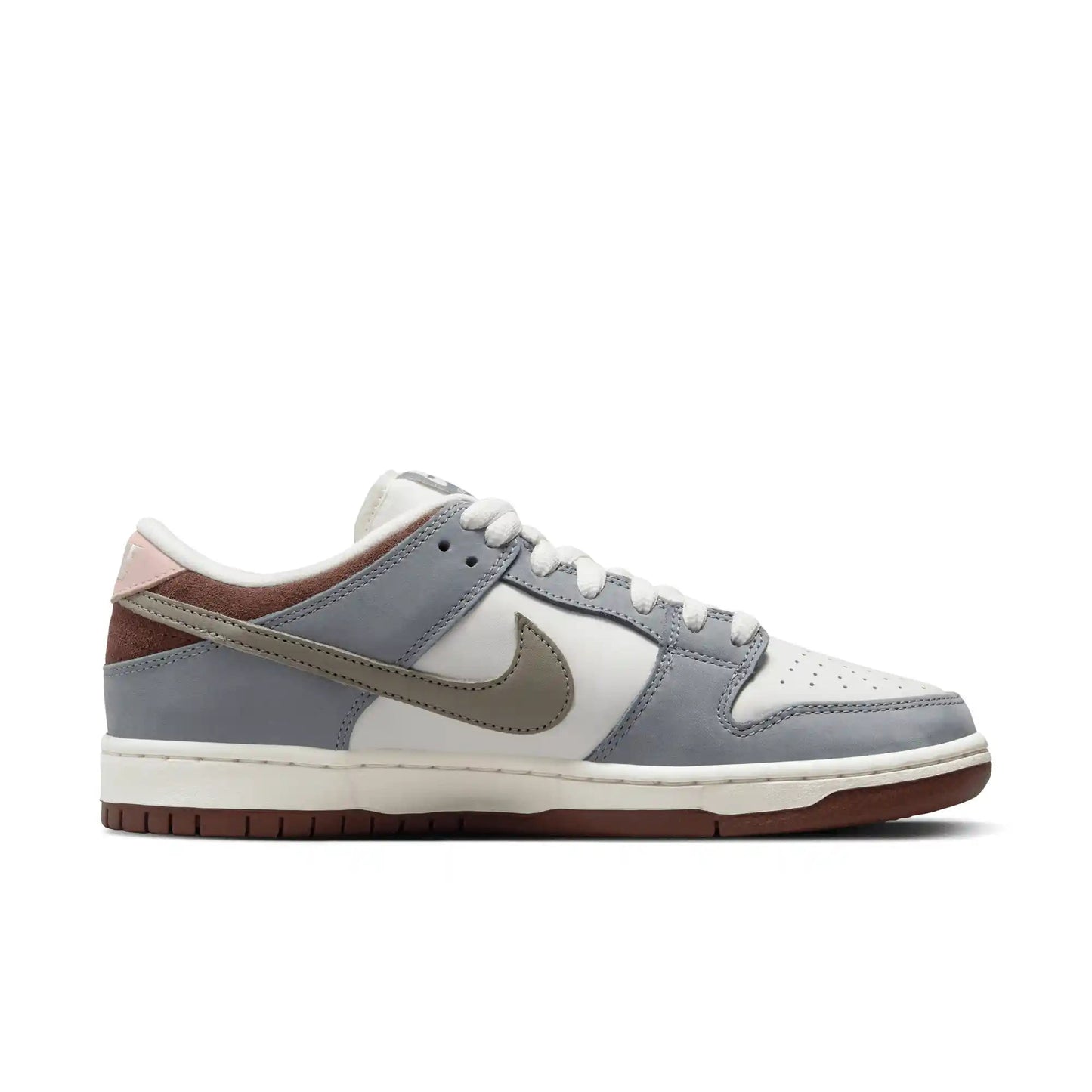 Nike SB Yuto Dunk Low Pro, wolf grey/iron grey - sail - Tiki Room Skateboards - 10