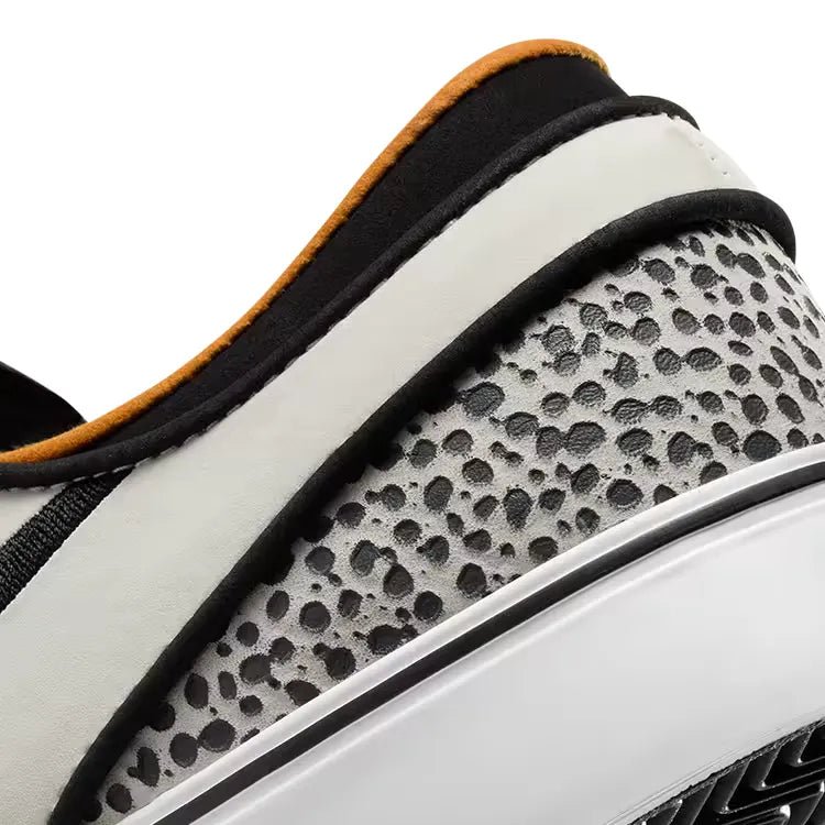 Nike SB Zoom Janoski OG+ Electric, phantom/chlorine blue - black - Tiki Room Skateboards - 3