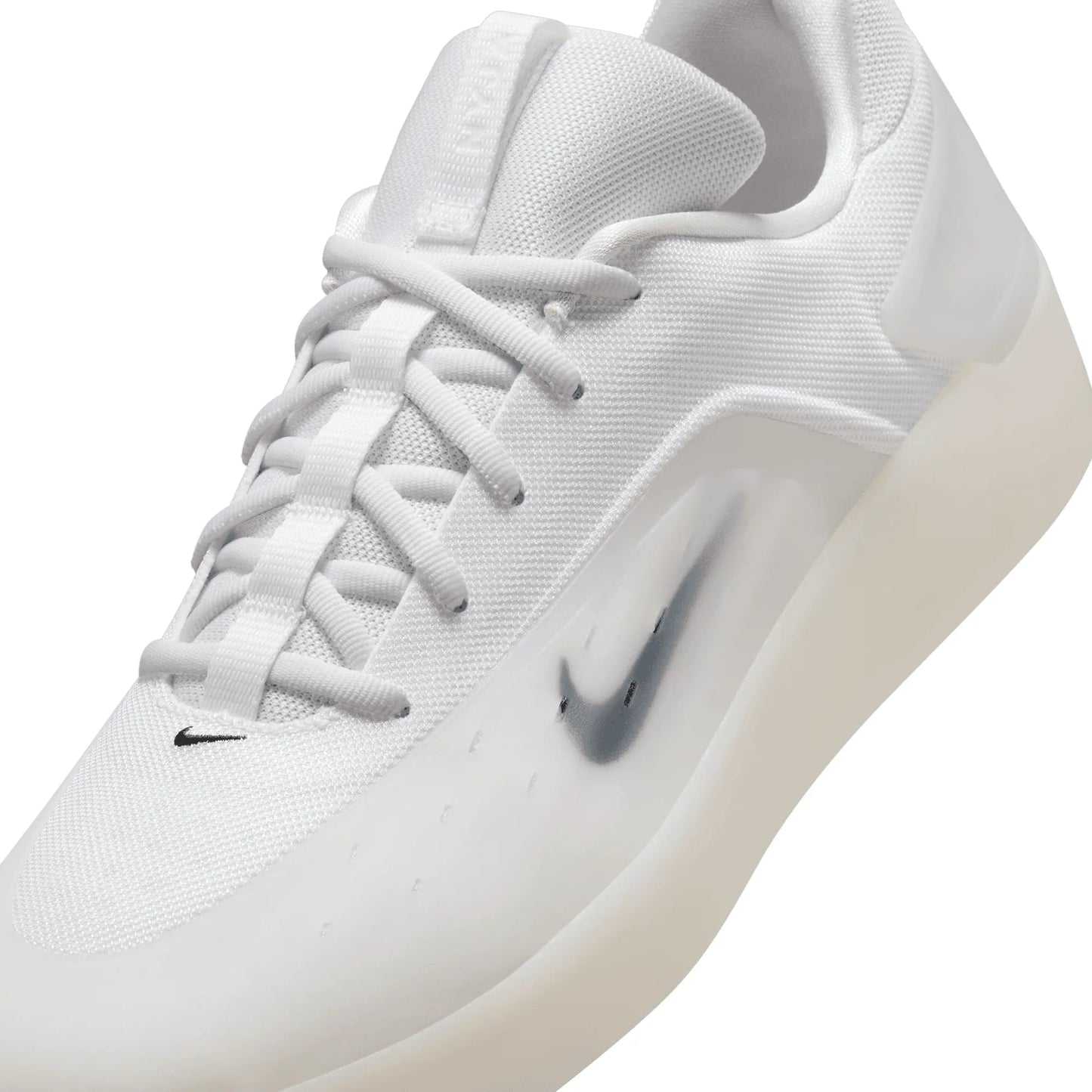 Nike SB Zoom Nyjah 4, white/black - white - black - Tiki Room Skateboards - 2