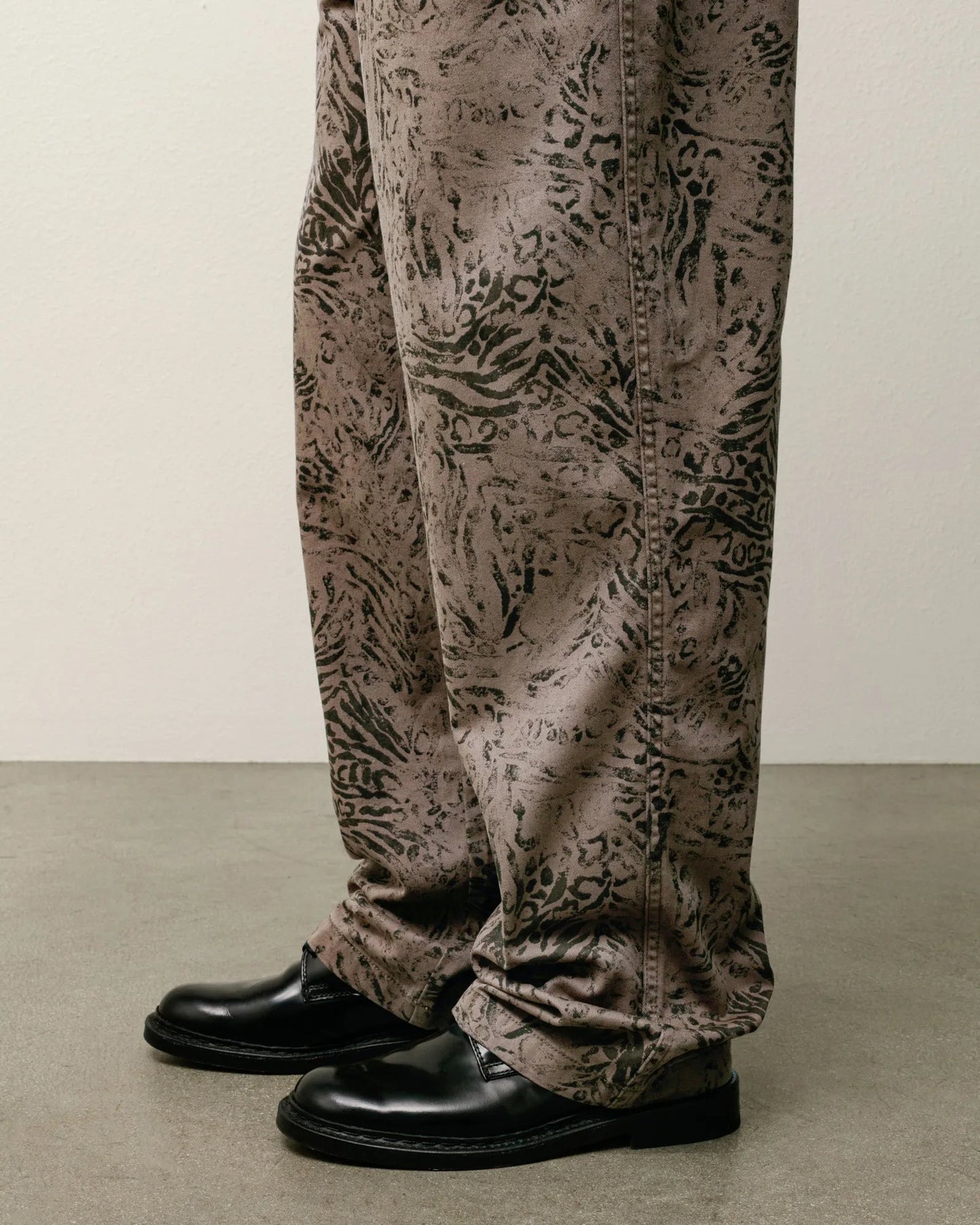 Stussy Cotton Twill Beach Pant, fossil - Tiki Room Skateboards - 7