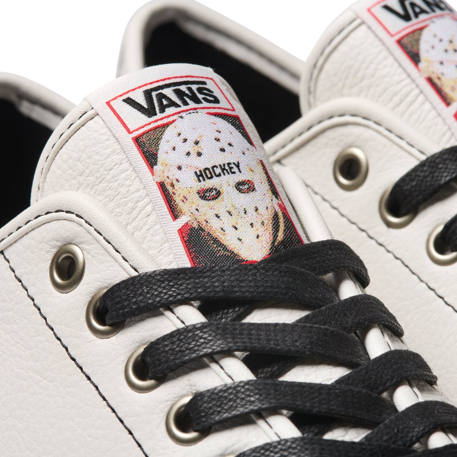 Vans Ave Classic VCU Hockey, white - Tiki Room Skateboards - 3