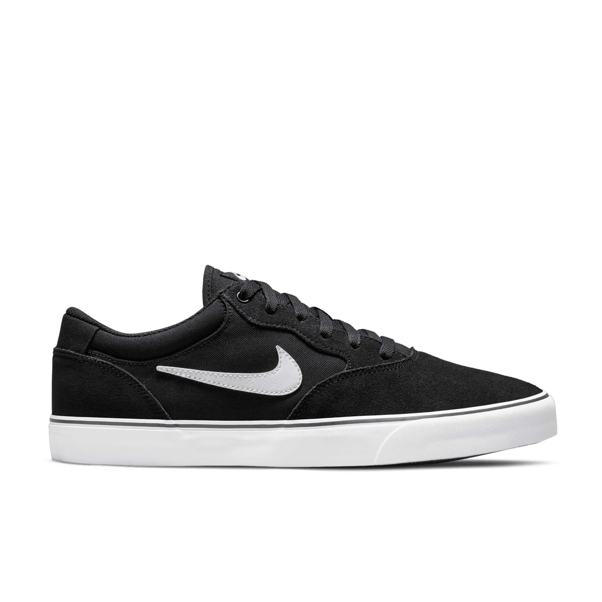 Nike sb solarsoft 2025 black and white