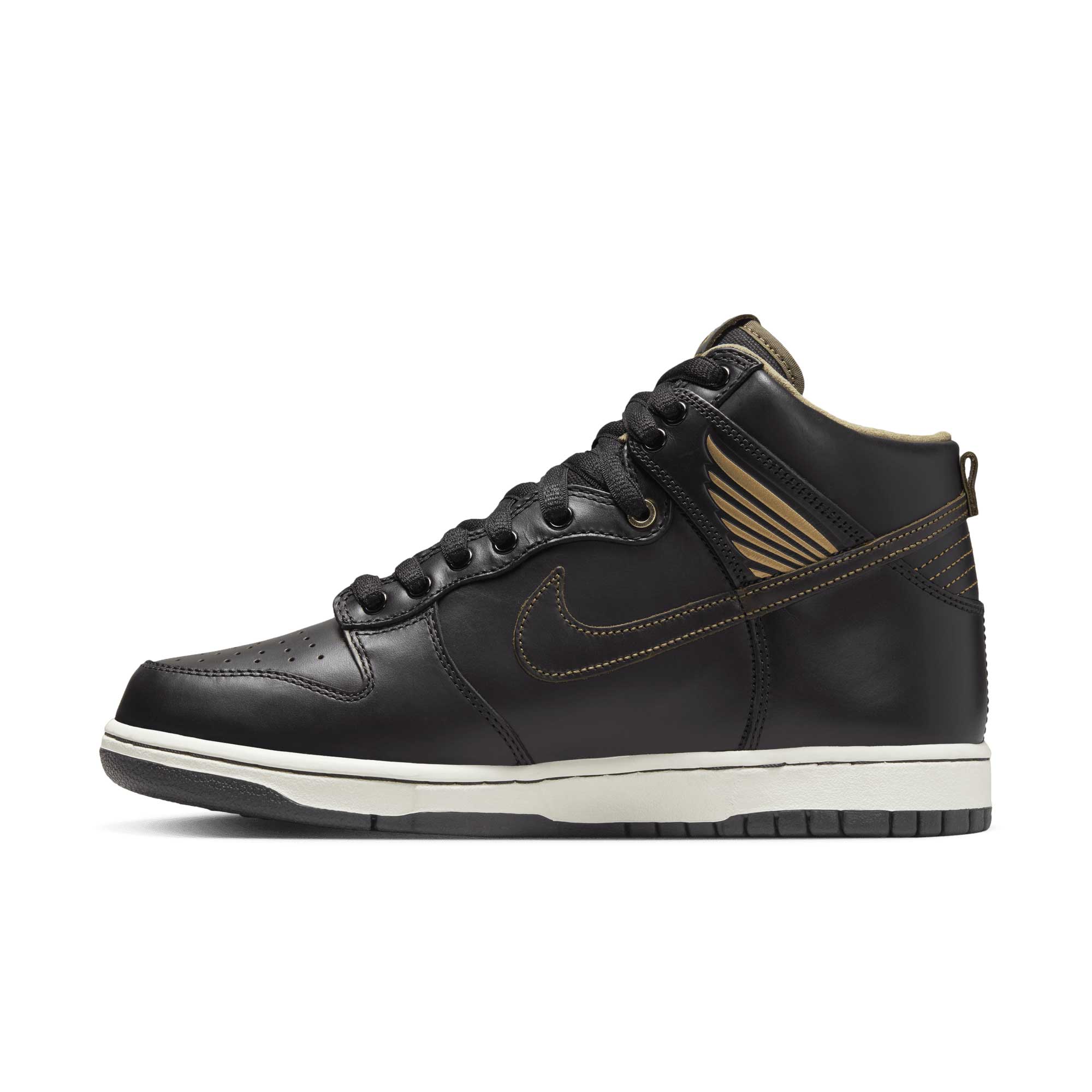 Nike sb black and on sale gold